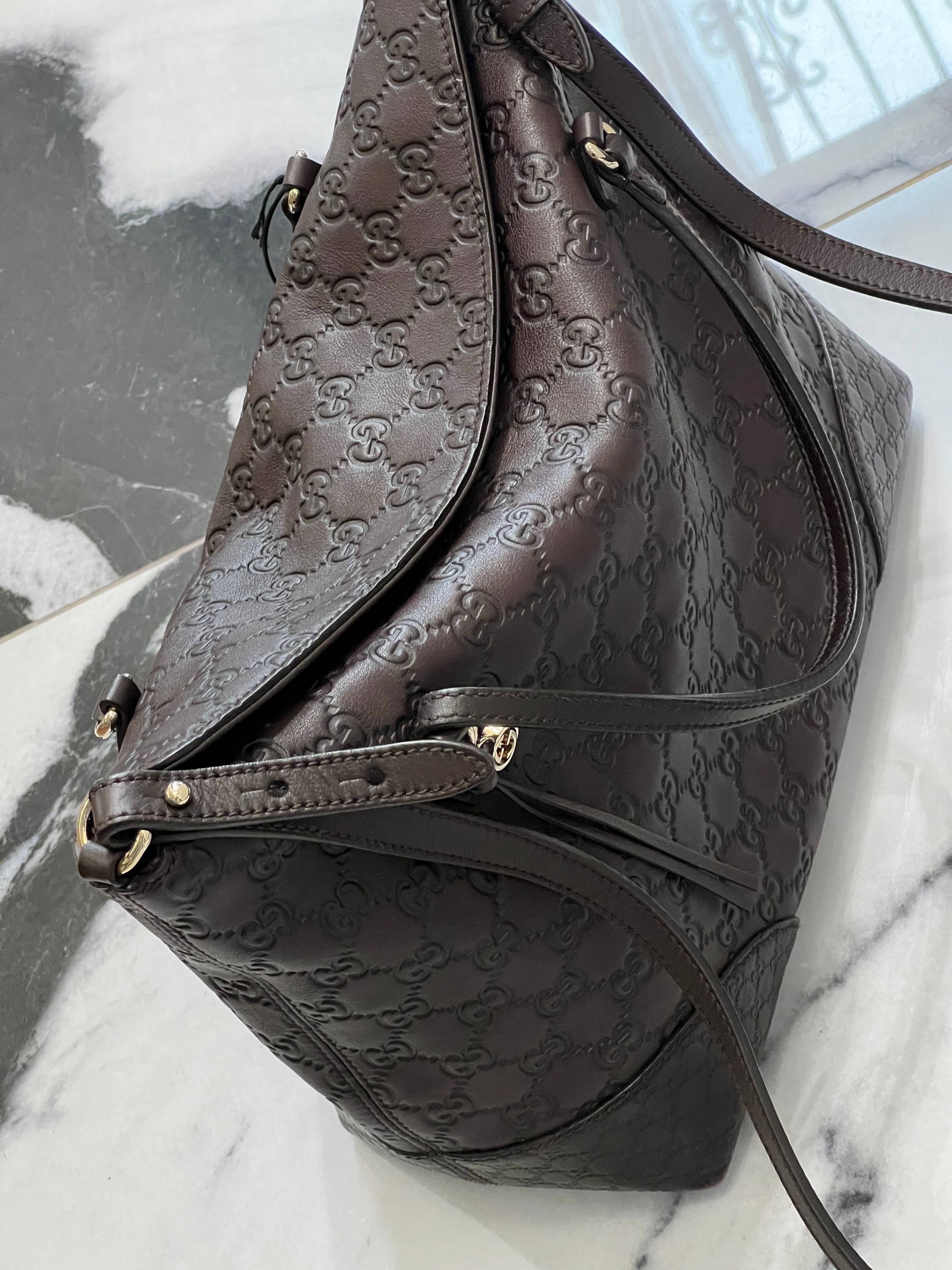 GUCCI GUCCISSIMA LEATHER BREE SATCHEL