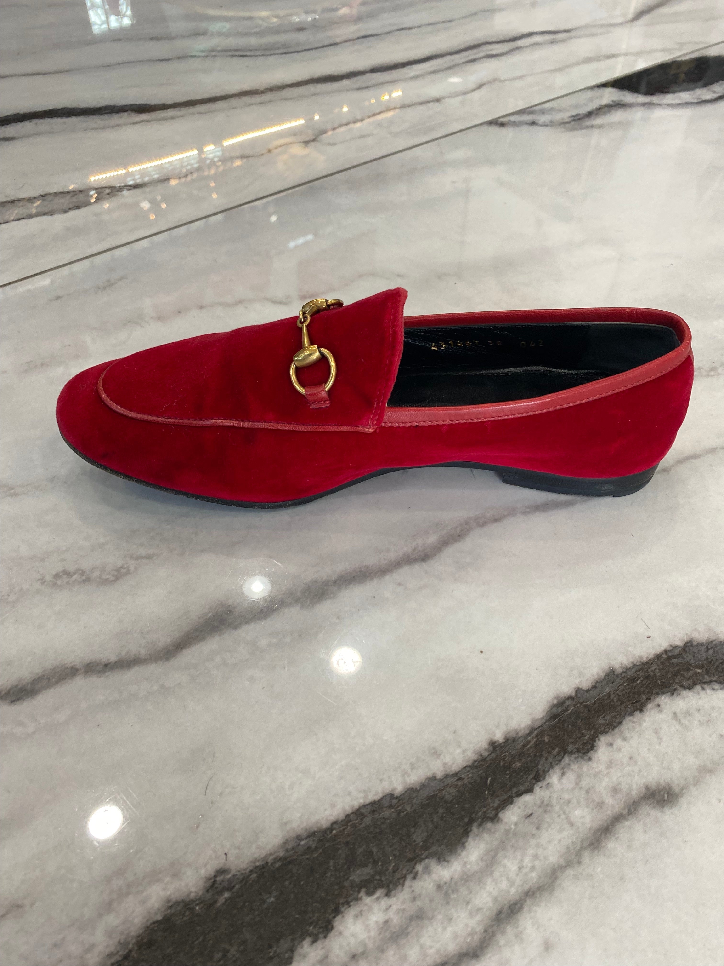 GUCCI JORDAAN HORSEBIT VELVET LOAFERS