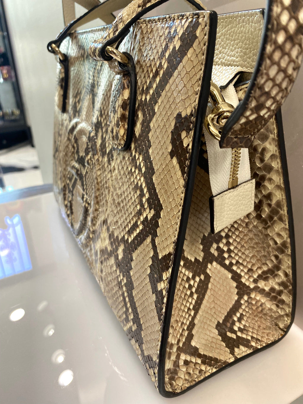 GUCCI MEDIUM PYTHON TOTE
