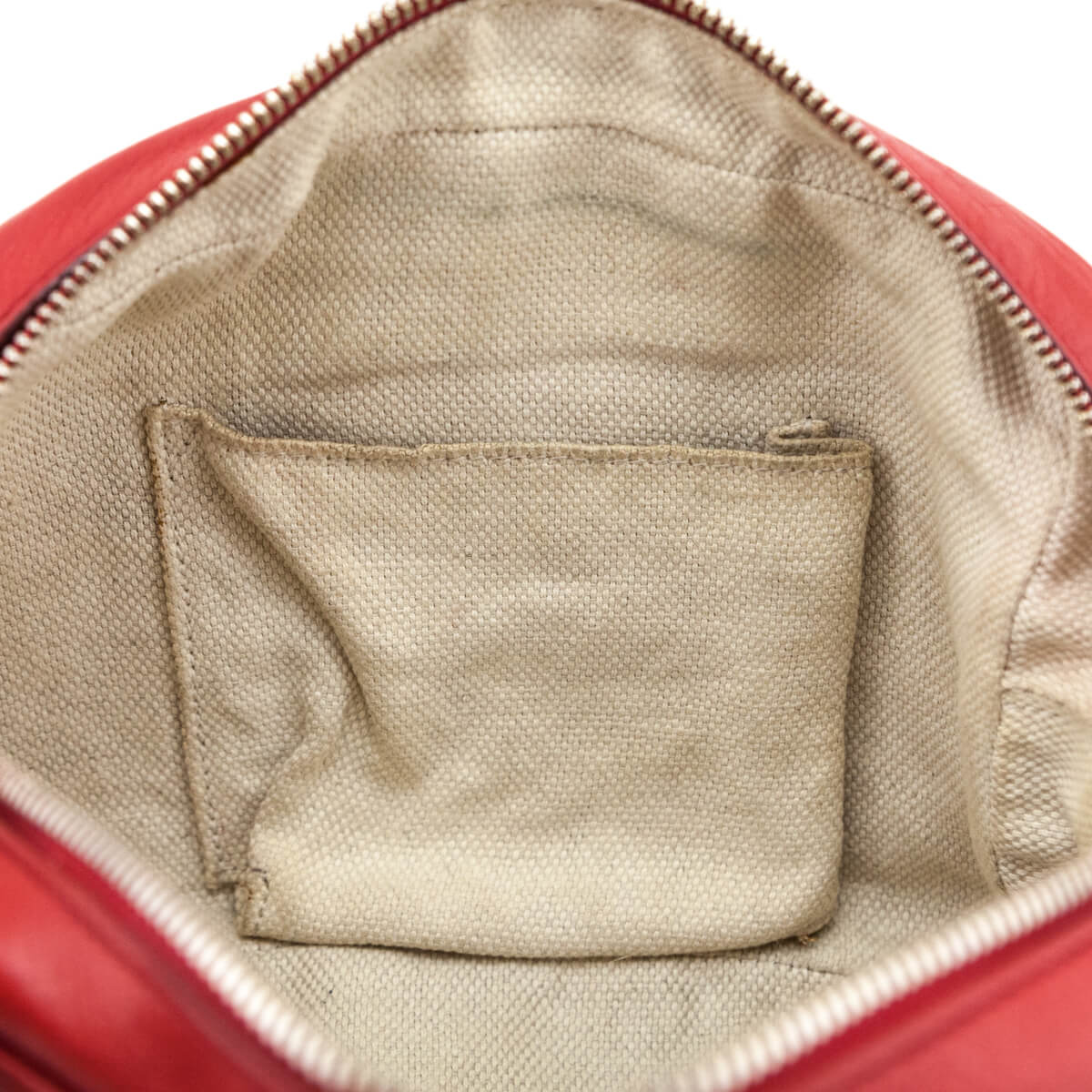 Gucci Red Pebbled Calfskin Soho Disco Crossbody