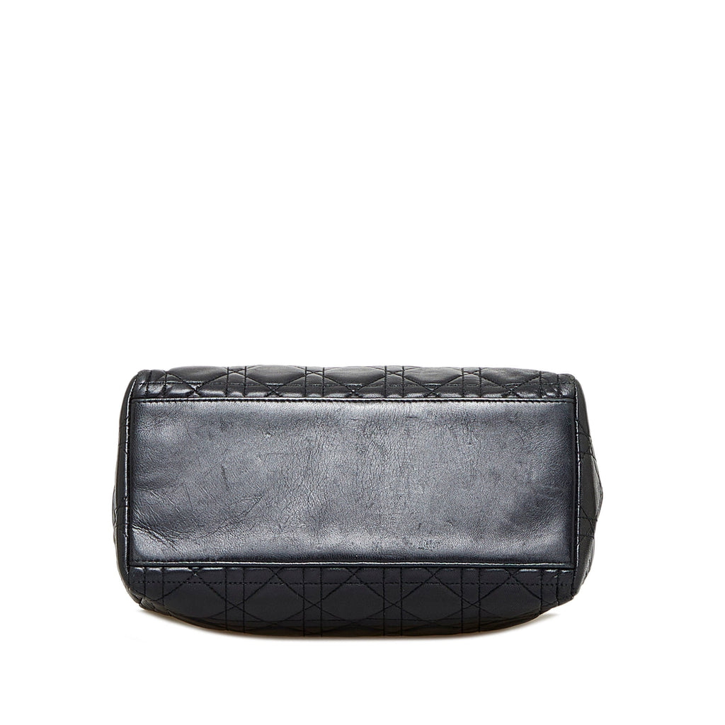 Dior Lady Dior Medium Black Cannage Quilted Leather