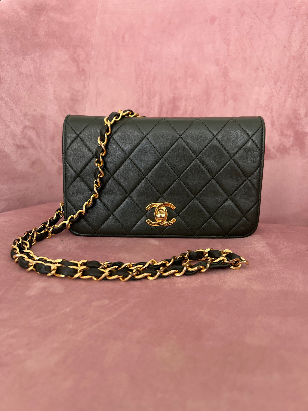 Rare Vintage 90's CHANEL Forest Green Flap Bag or Clutch