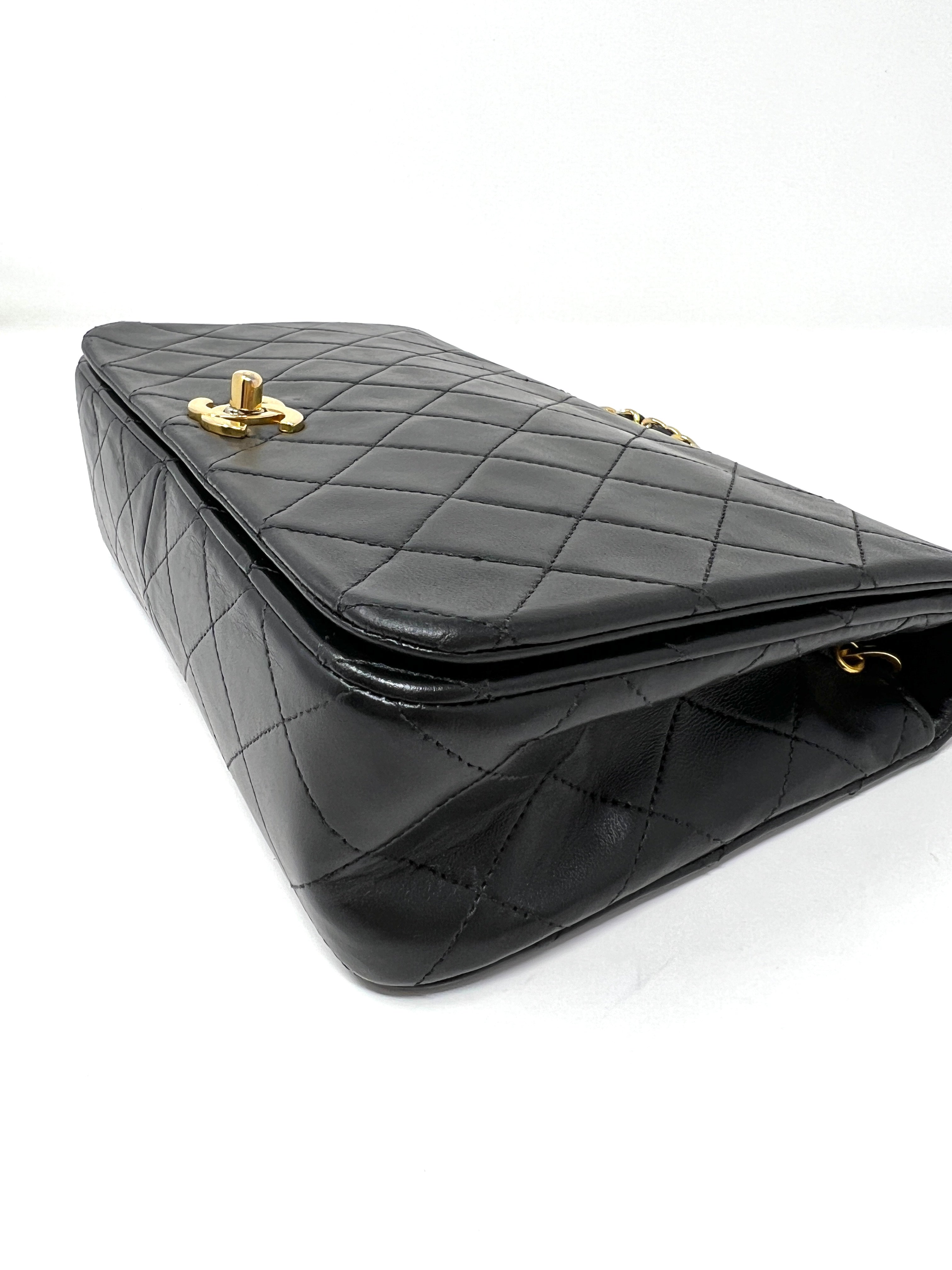 Vintage 90's CHANEL Medium Black Flap Bag