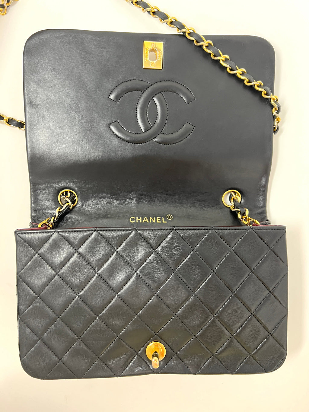 Vintage 90's CHANEL Medium Black Flap Bag