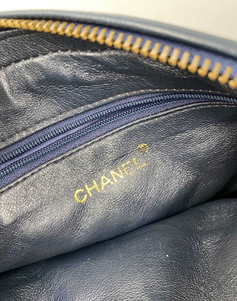 Chanel Vintage Crossbody bag