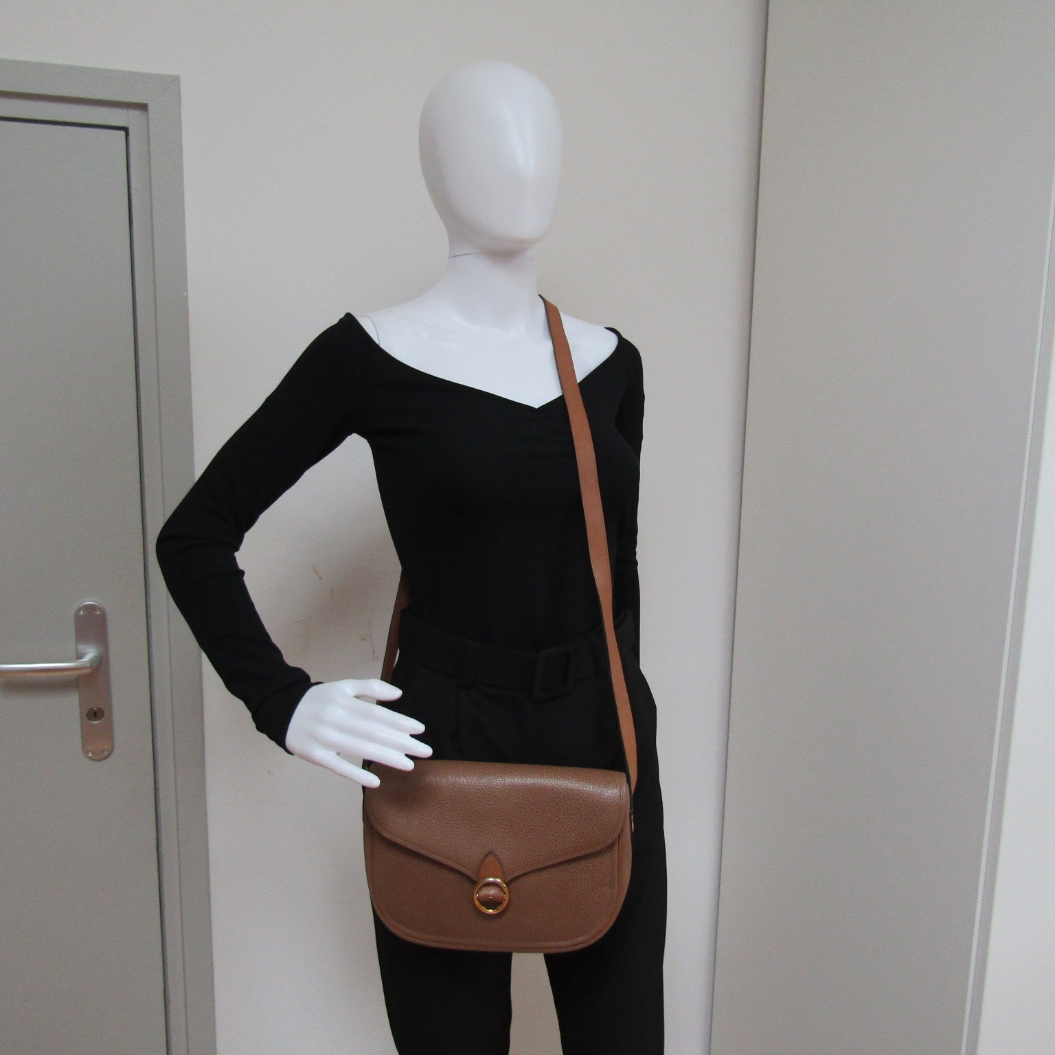CHRISTIAN DIOR Crossbody Bag in Brown Leather