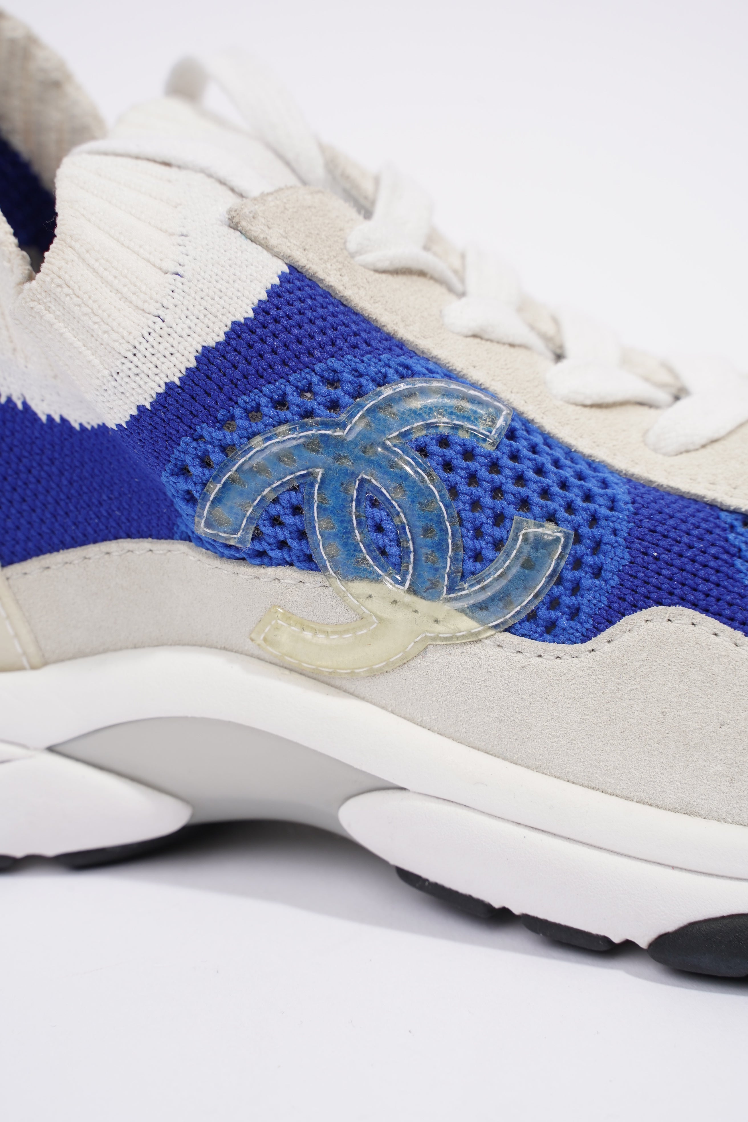Chanel CC Logo Sneaker Blue / White Suede EU 38 UK 5