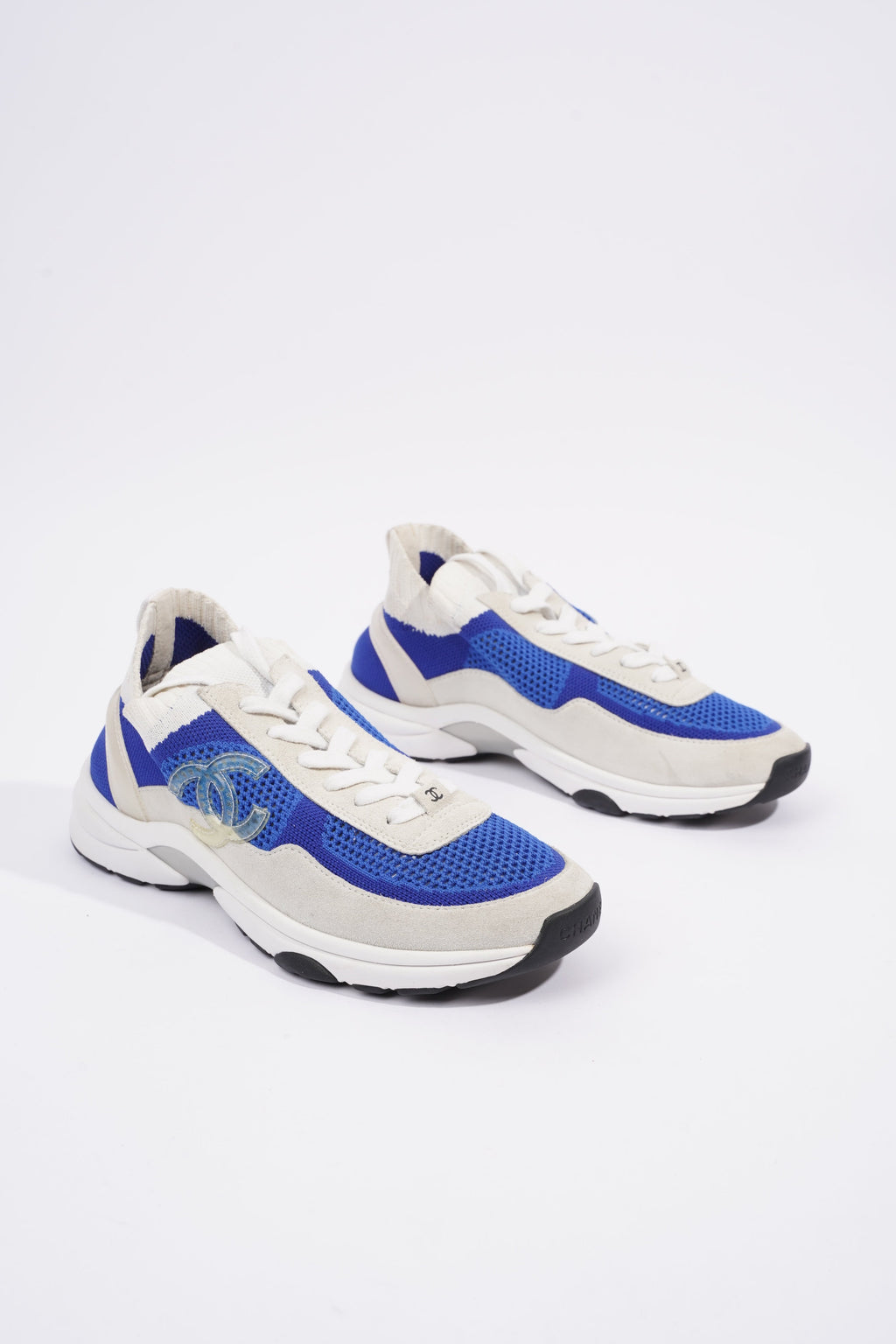 Chanel CC Logo Sneaker Blue / White Suede EU 38 UK 5