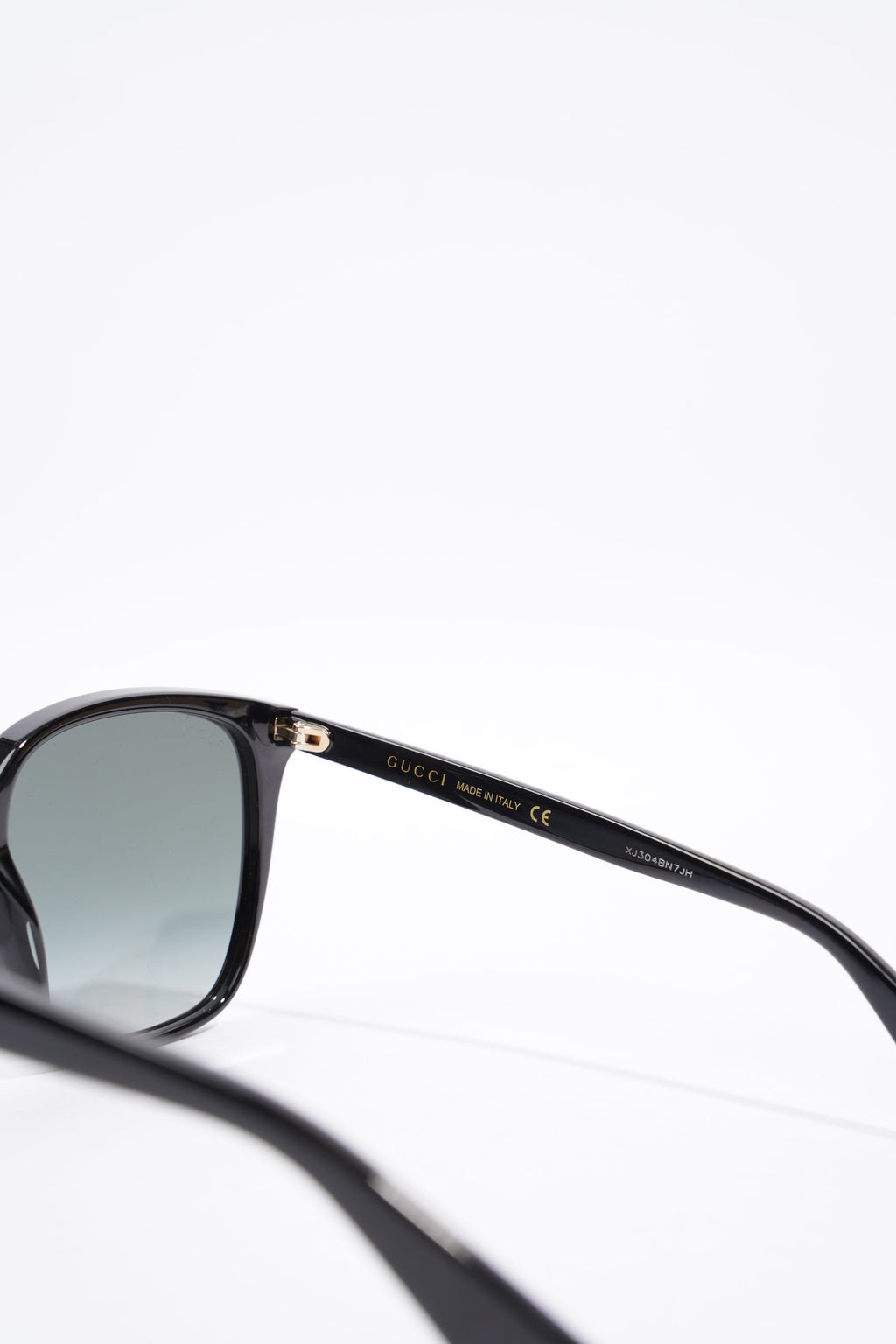 Gucci GG0022S Sunglasses Black Acetate 140mm
