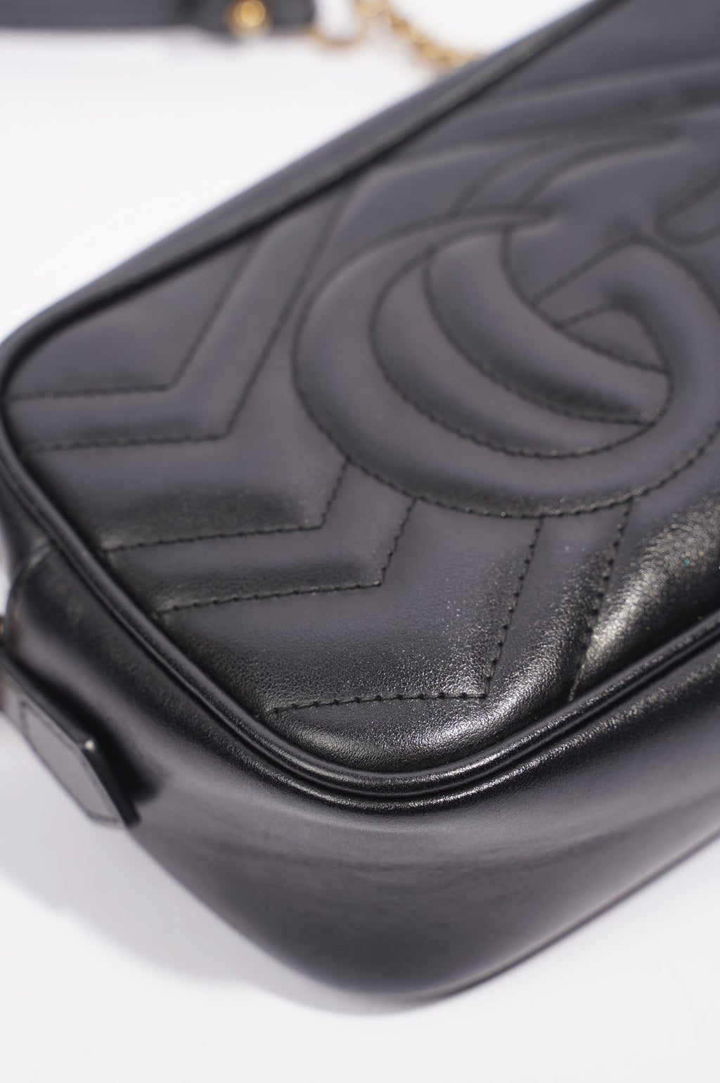 Gucci Marmont Zip Black Matelasse Leather Mini