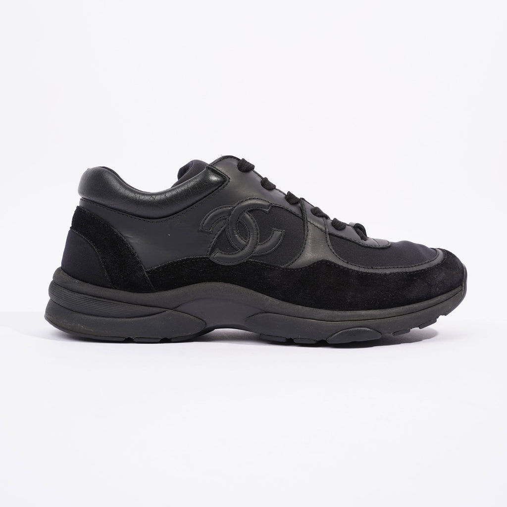 Chanel CC Logo Sneaker Black Suede EU 40 UK 7