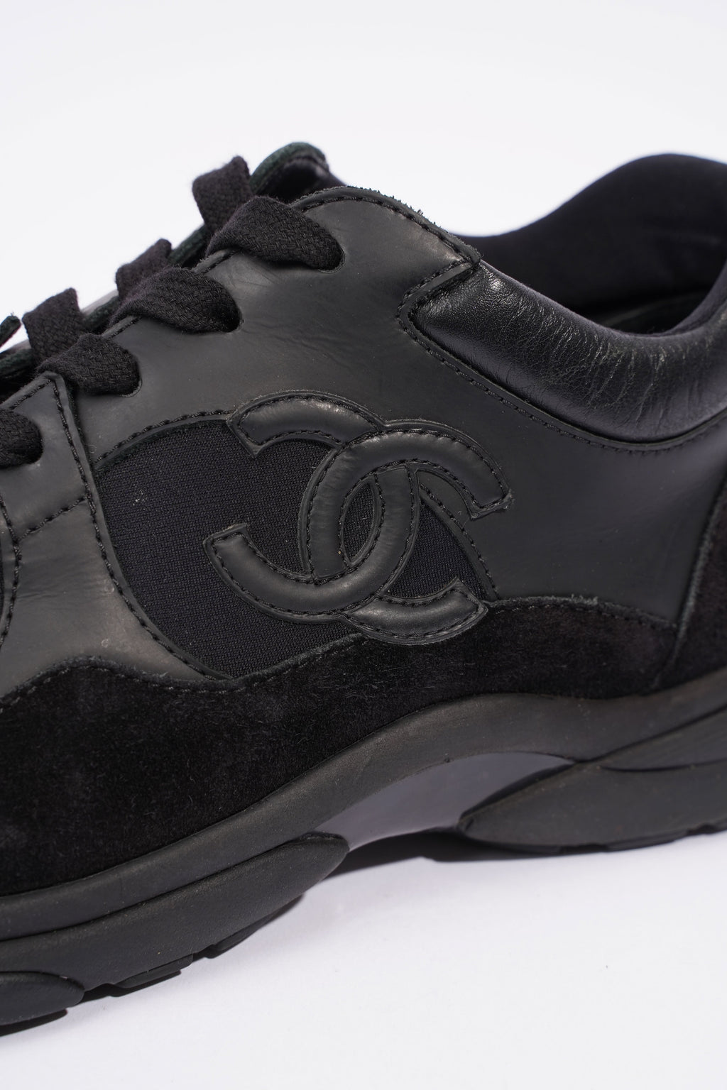 Chanel CC Logo Sneaker Black Suede EU 40 UK 7