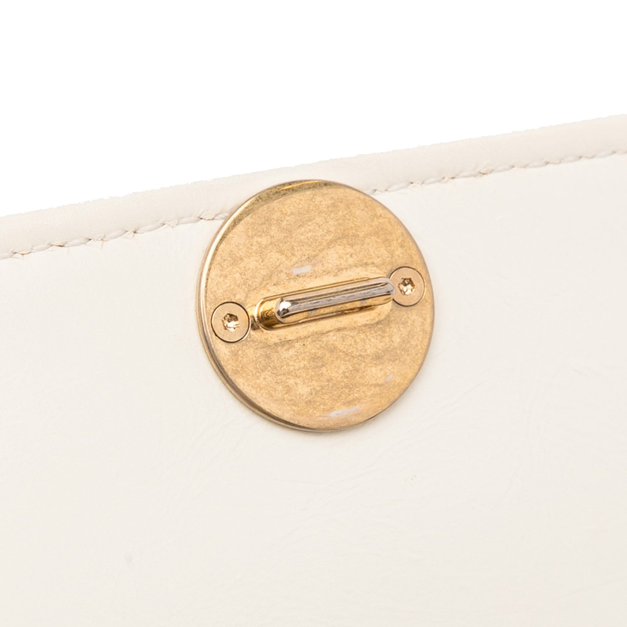 Chanel En Vogue Flap Bag White Calfskin Gold