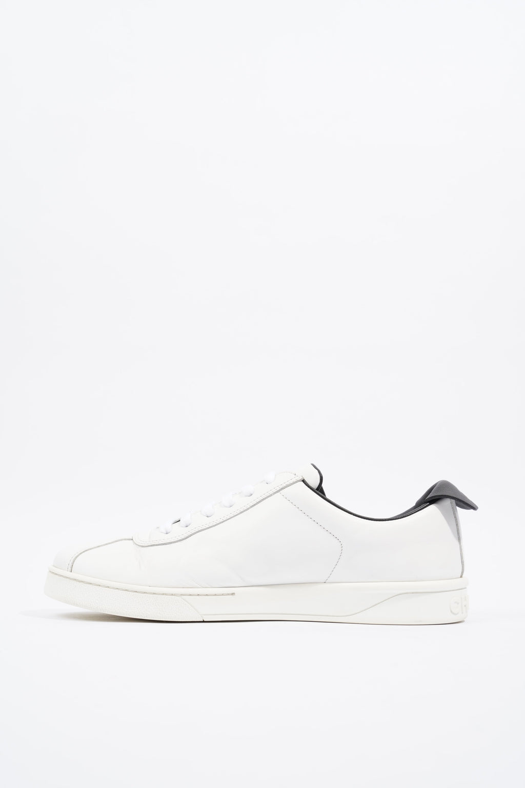 Chanel CC Logo Lace Up White / Black Leather EU 41.5 UK 8.5