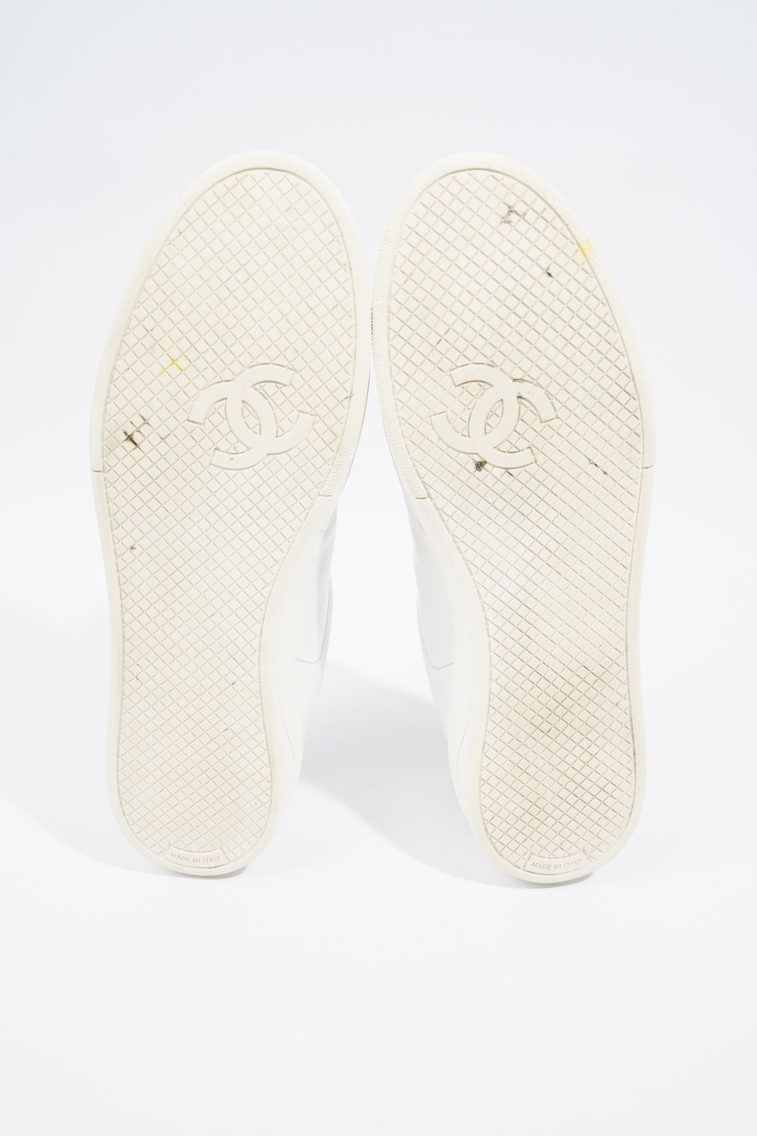 Chanel CC Logo Lace Up White / Black Leather EU 41.5 UK 8.5