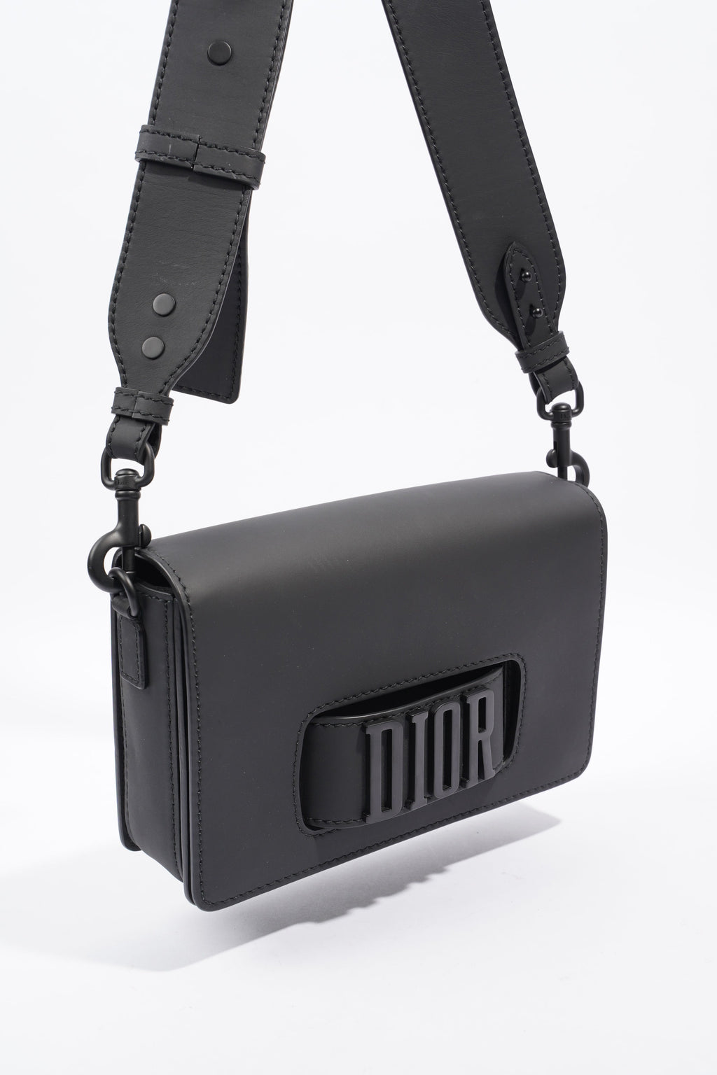 Christian Dior Dio(r)evolution Crossbody Ultra Matt Leather