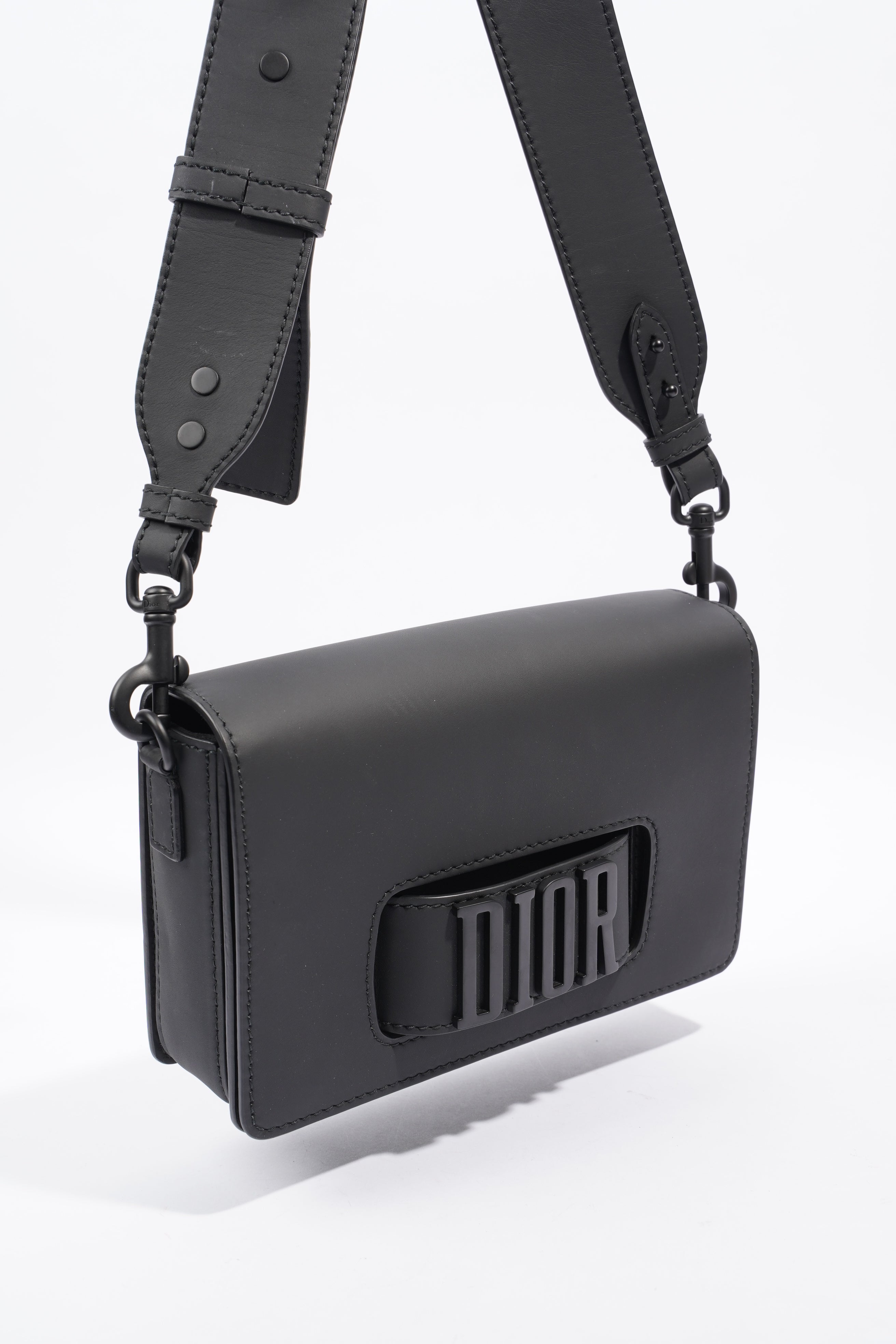 Christian Dior Dio(r)evolution Crossbody Ultra Matt Leather