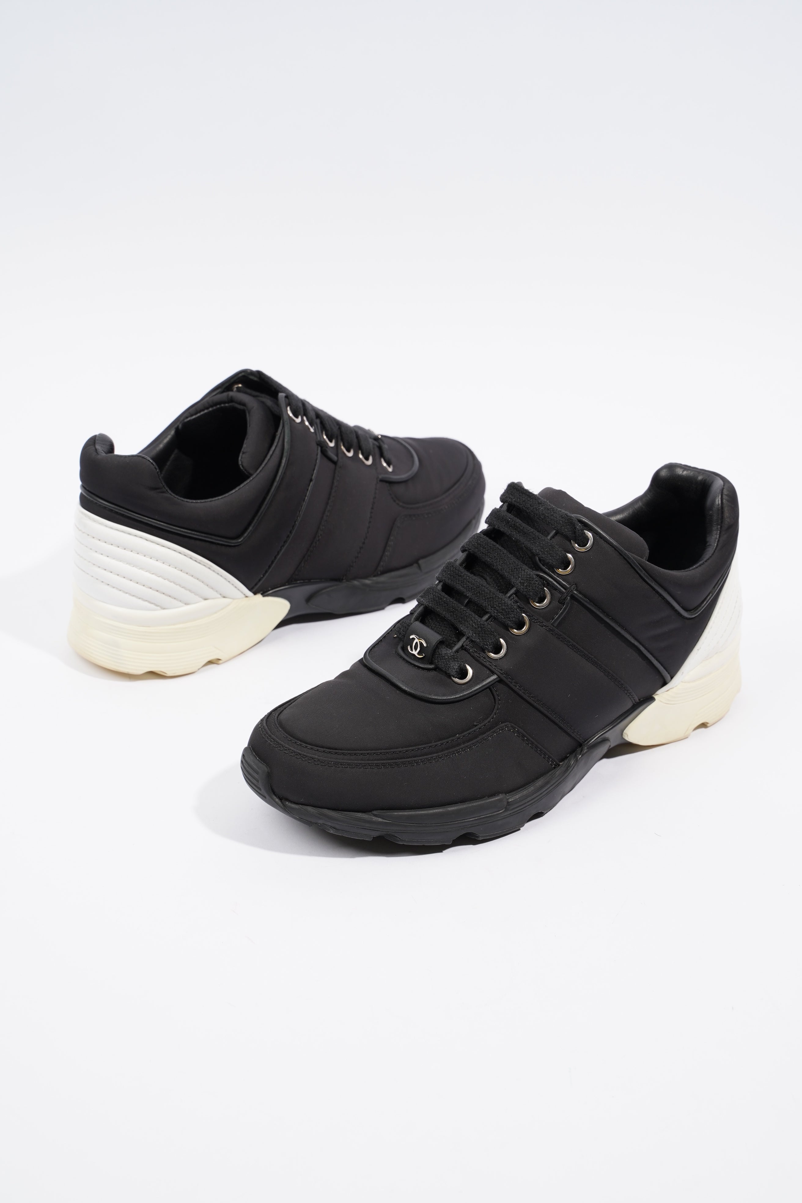 Chanel CC Logo Sneaker Black / White Nylon EU 36.5 UK 3.5