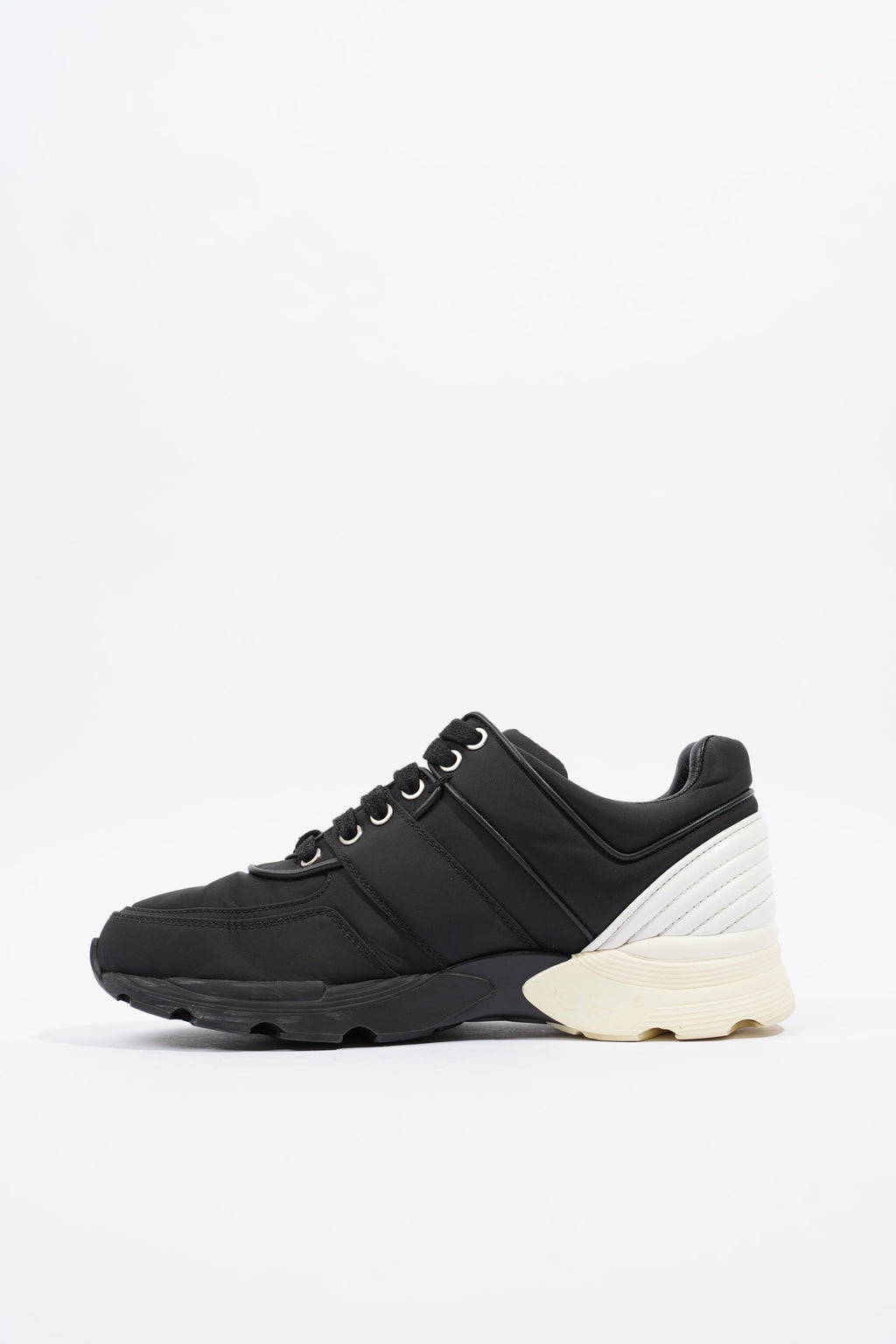 Chanel CC Logo Sneaker Black / White Nylon EU 36.5 UK 3.5