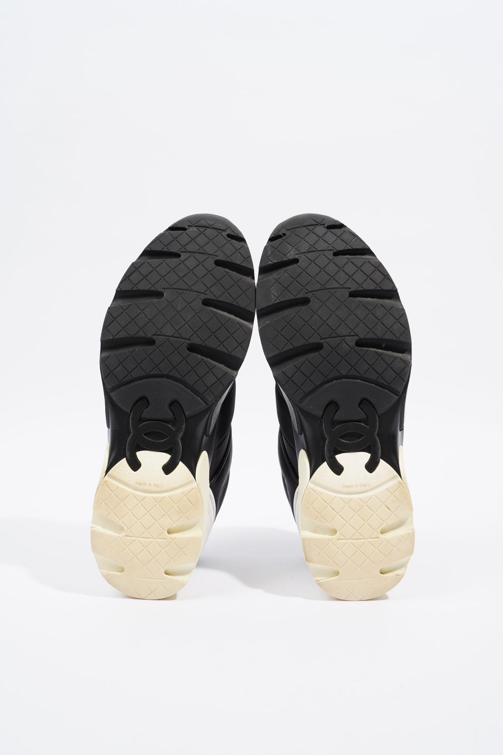 Chanel CC Logo Sneaker Black / White Nylon EU 36.5 UK 3.5