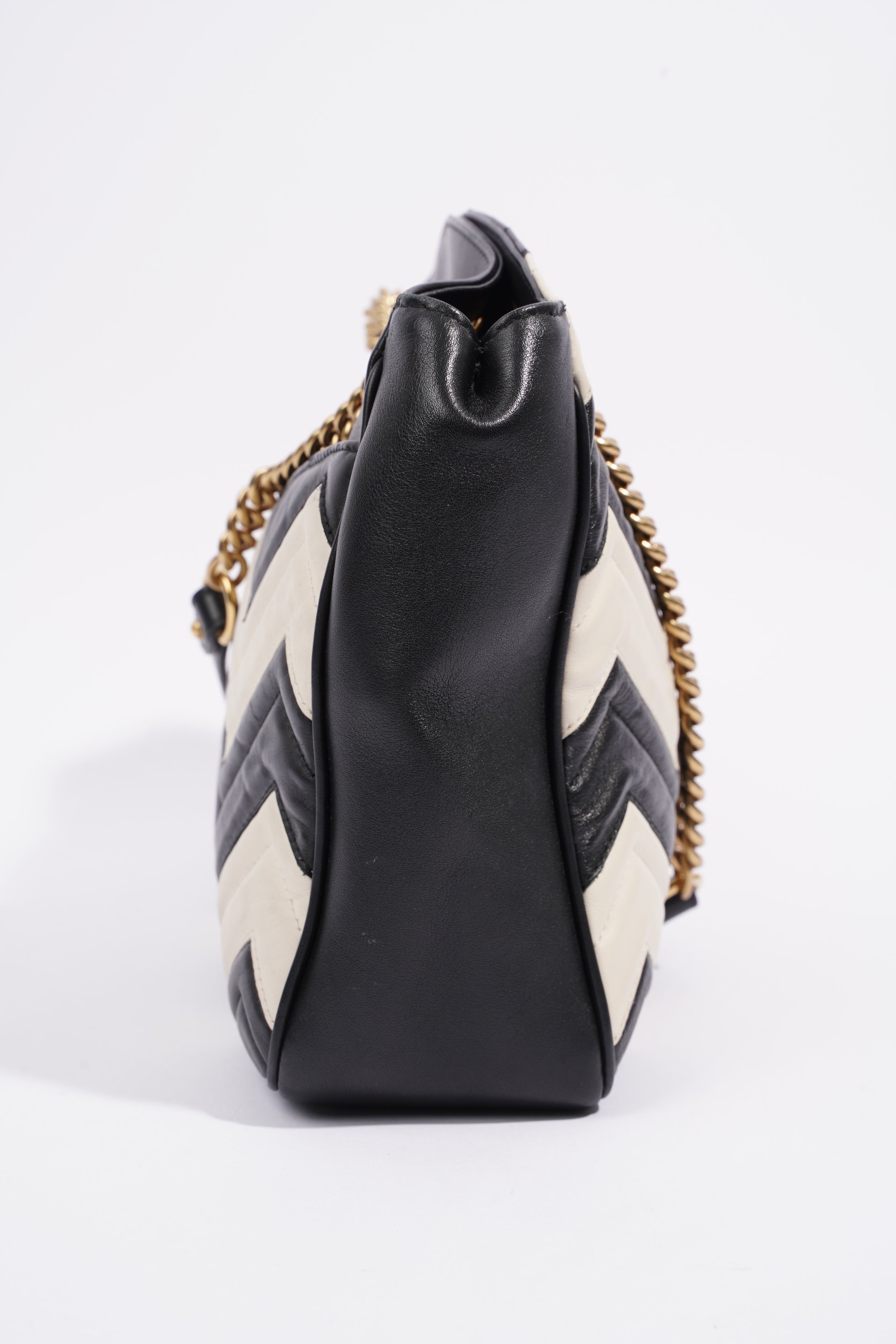 Gucci GG Marmont Zig Zag Black / White Matelasse Leather Medium