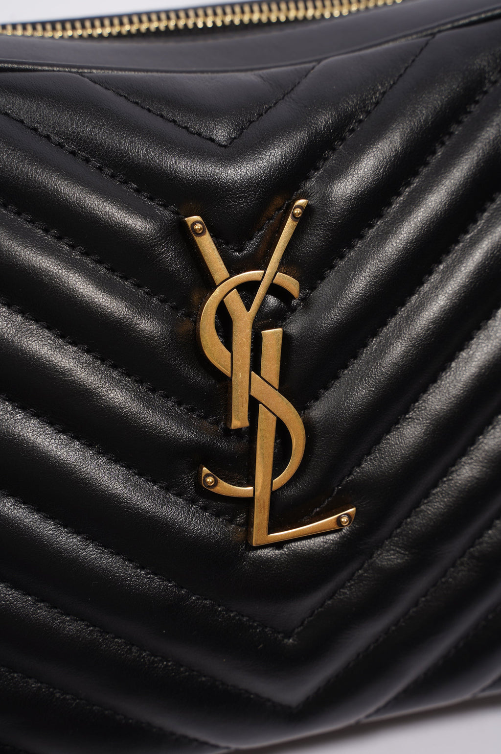 Saint Laurent Lou lou Bag Black Leather Medium
