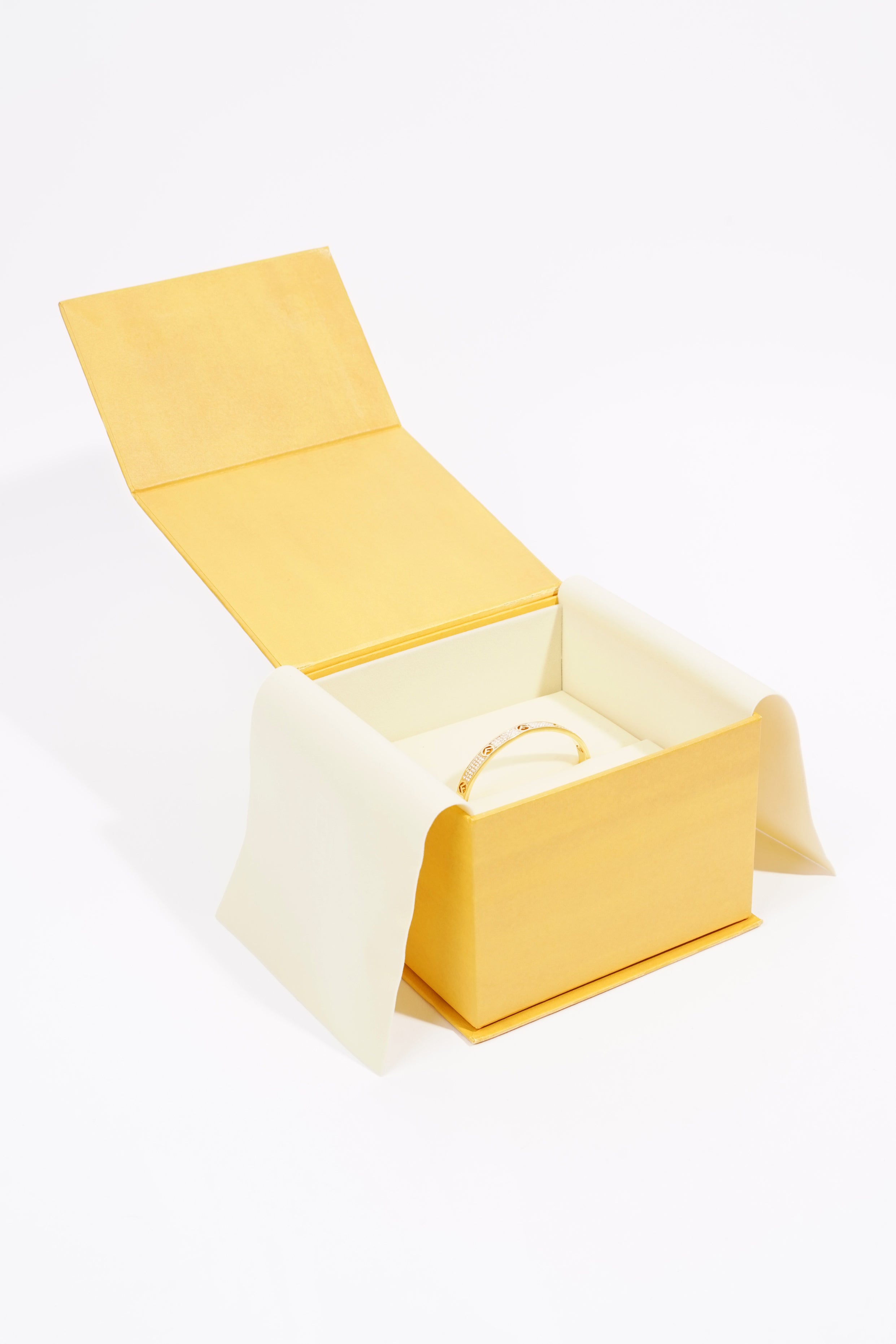 Fendi F is Fendi Bracelet Gold Base Metal S