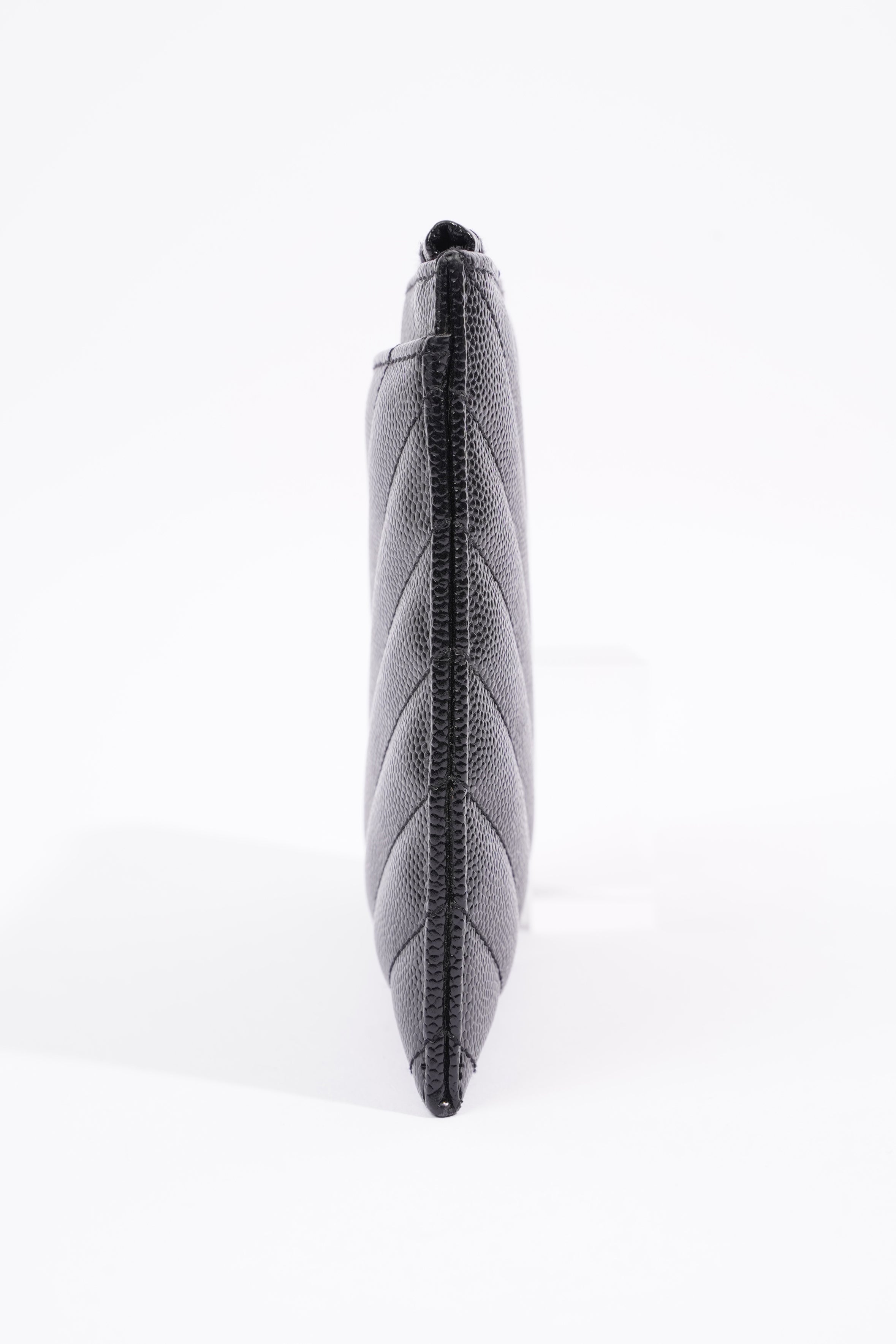 Saint Laurent Grain De Poudre Cassandra Bill Pouch Black Leather OS