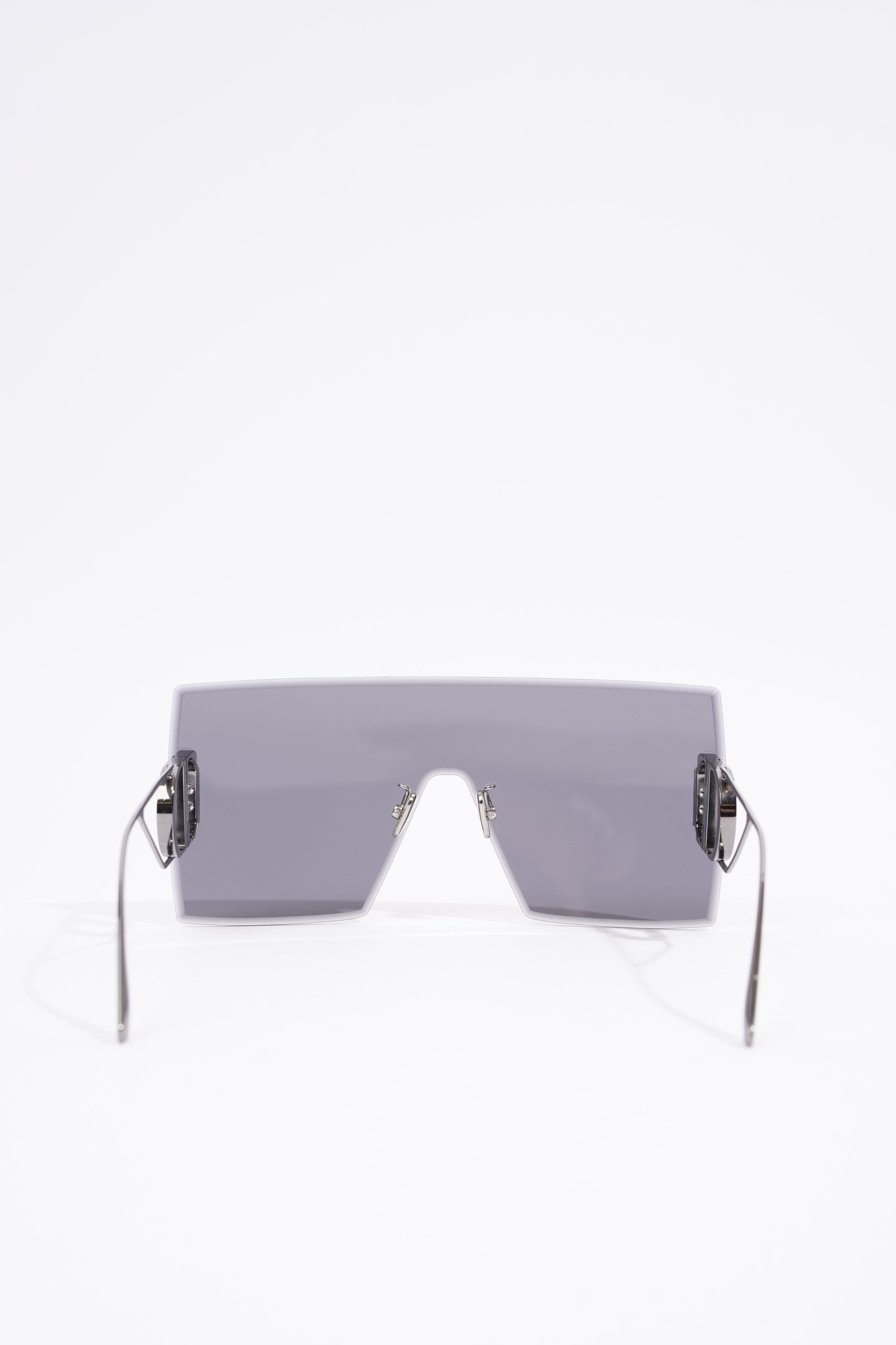 Christian Dior 30 Montaigne M1U Sunglasses Black / Silver Base Metal 135