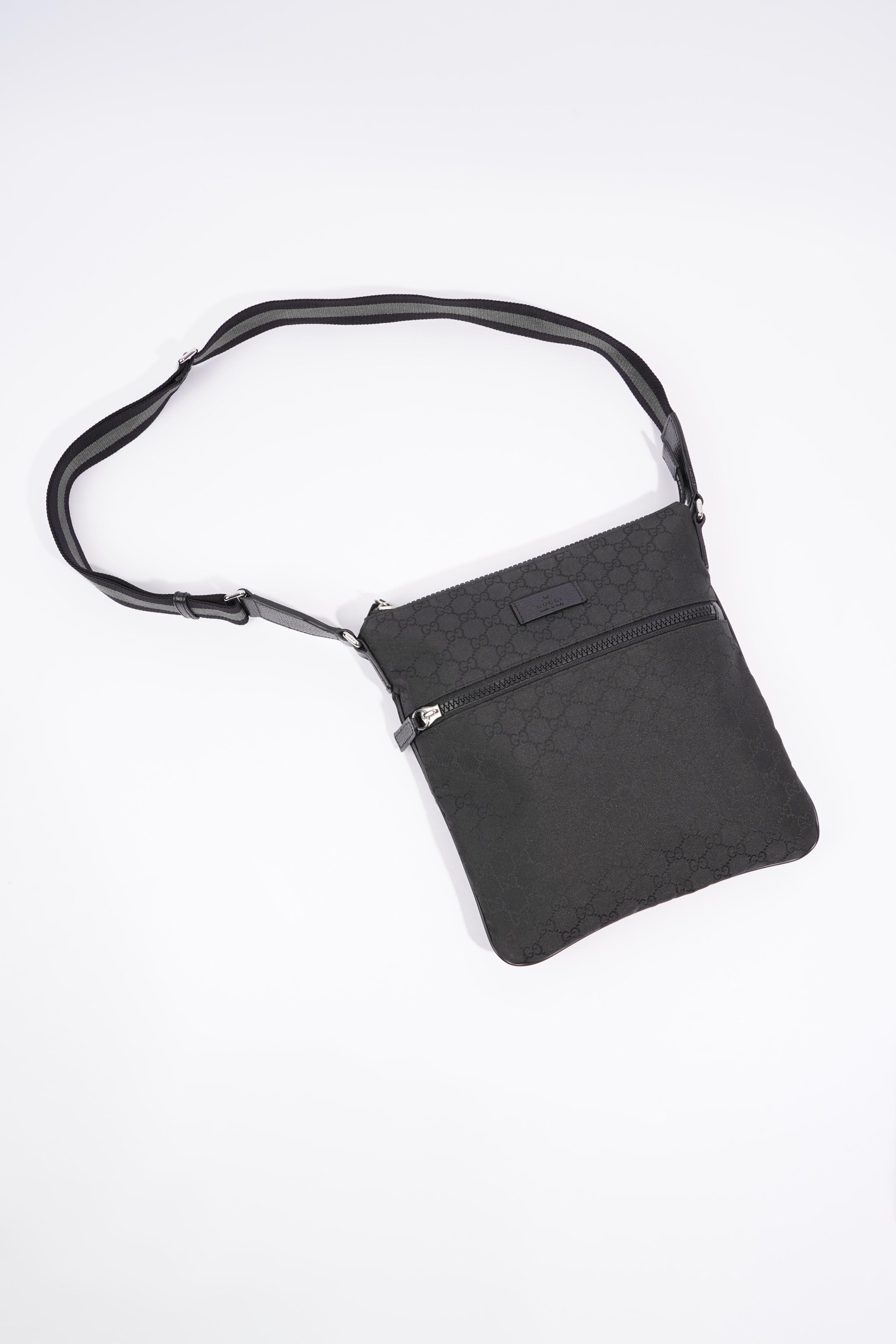 Gucci GG Supreme Messenger Bag Black Canvas