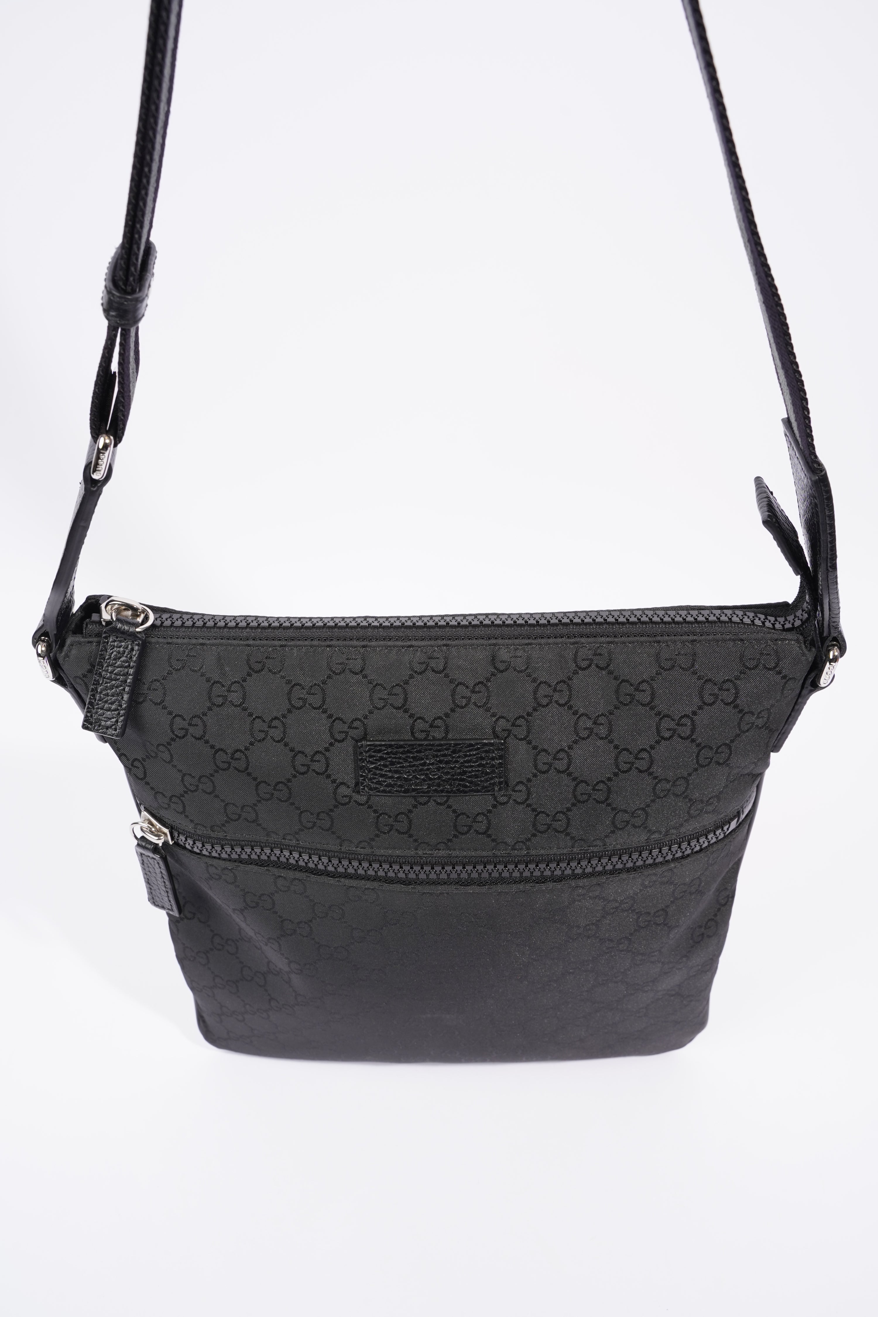Gucci GG Supreme Messenger Bag Black Canvas