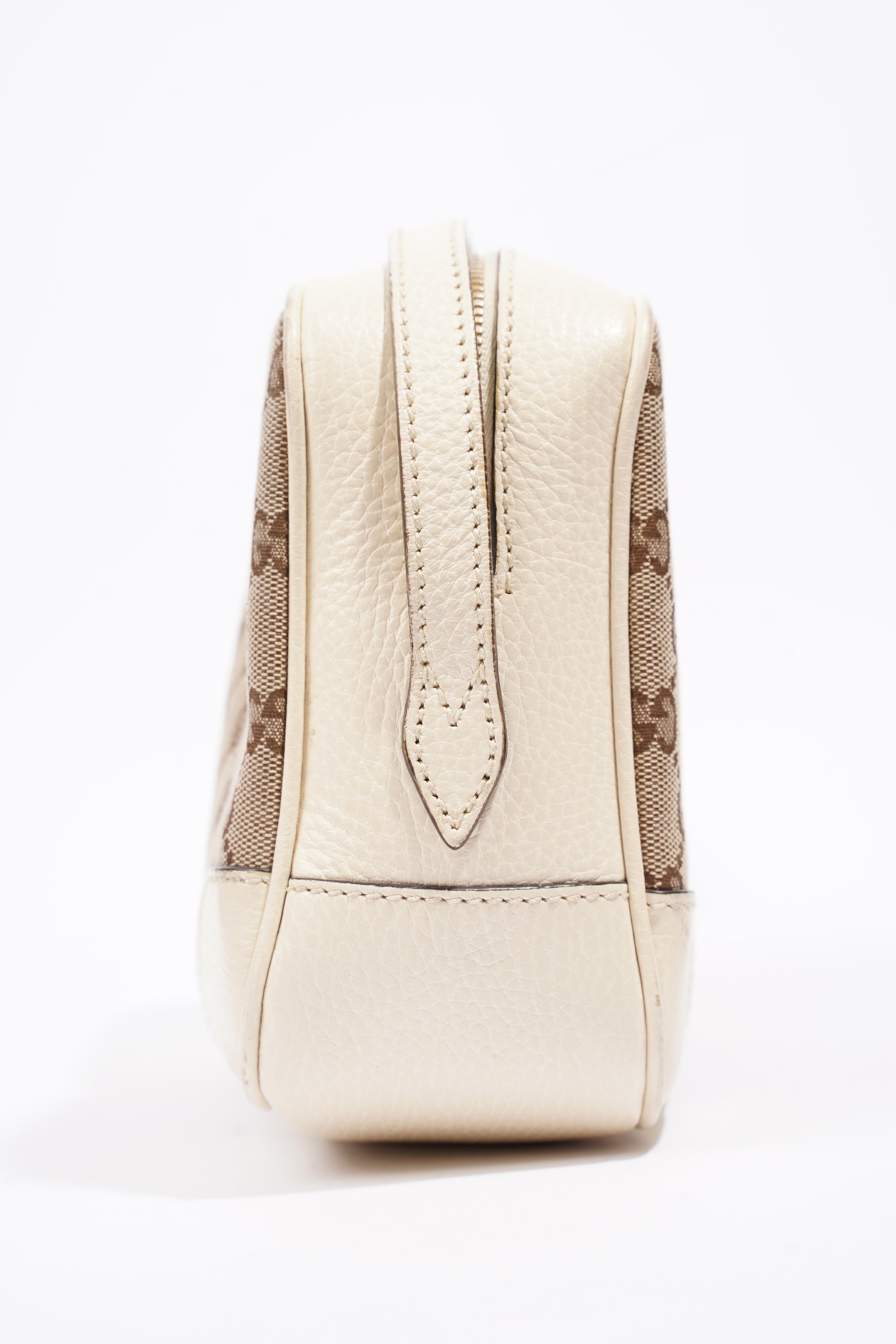 Gucci Bree Supreme / White Canvas
