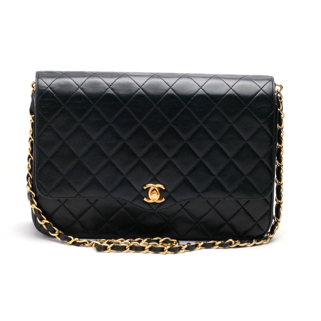 Chanel Shoulder Bag Flap Black Lambskin Leather Matrasse Vintage