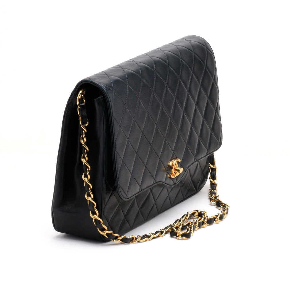 Chanel Shoulder Bag Flap Black Lambskin Leather Matrasse Vintage