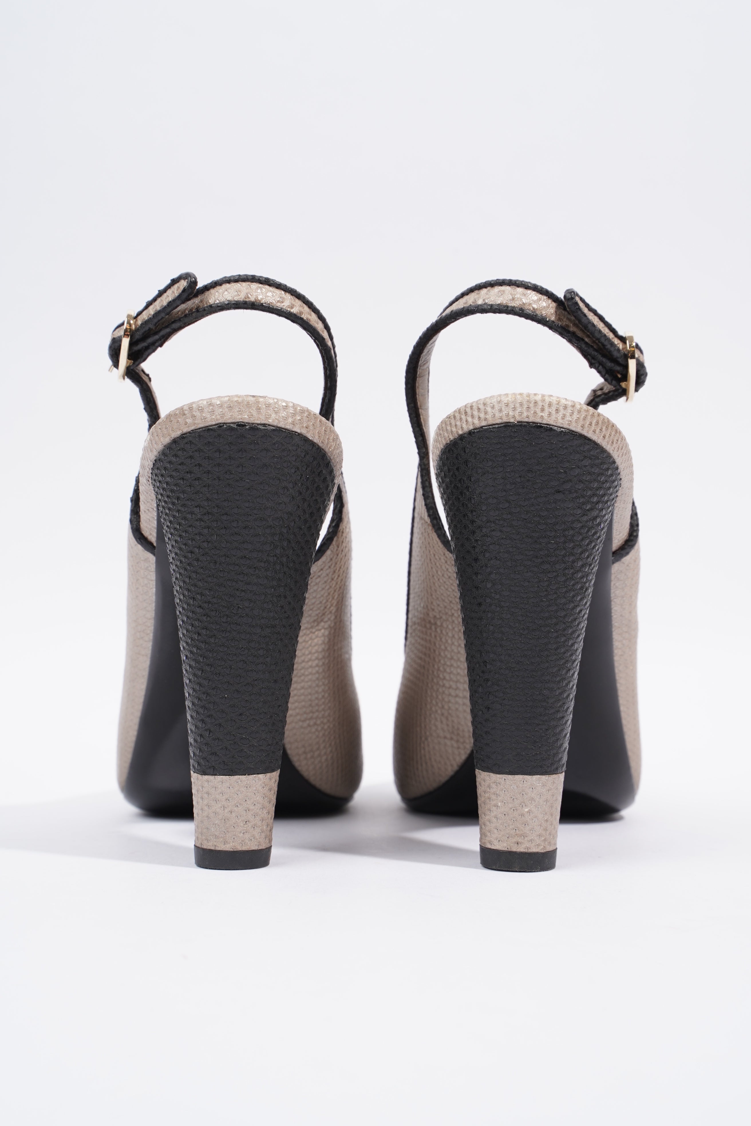Chanel Slingback Pump 110 Beige / Black Grained Leather EU 38 UK 5