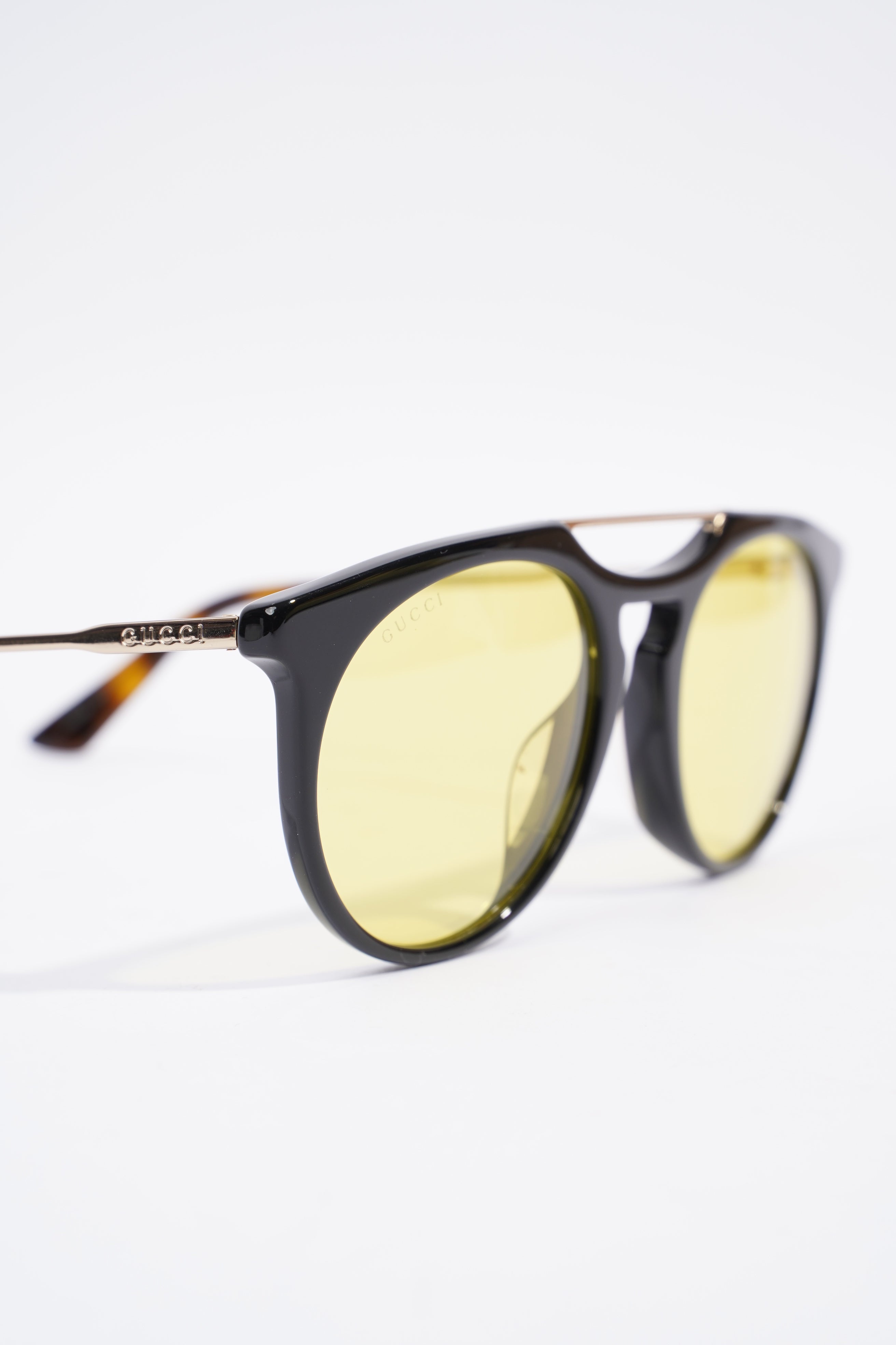 Gucci Yellow Frame Sunglasses Black / Gold / Brown Acetate 53mm 21mm
