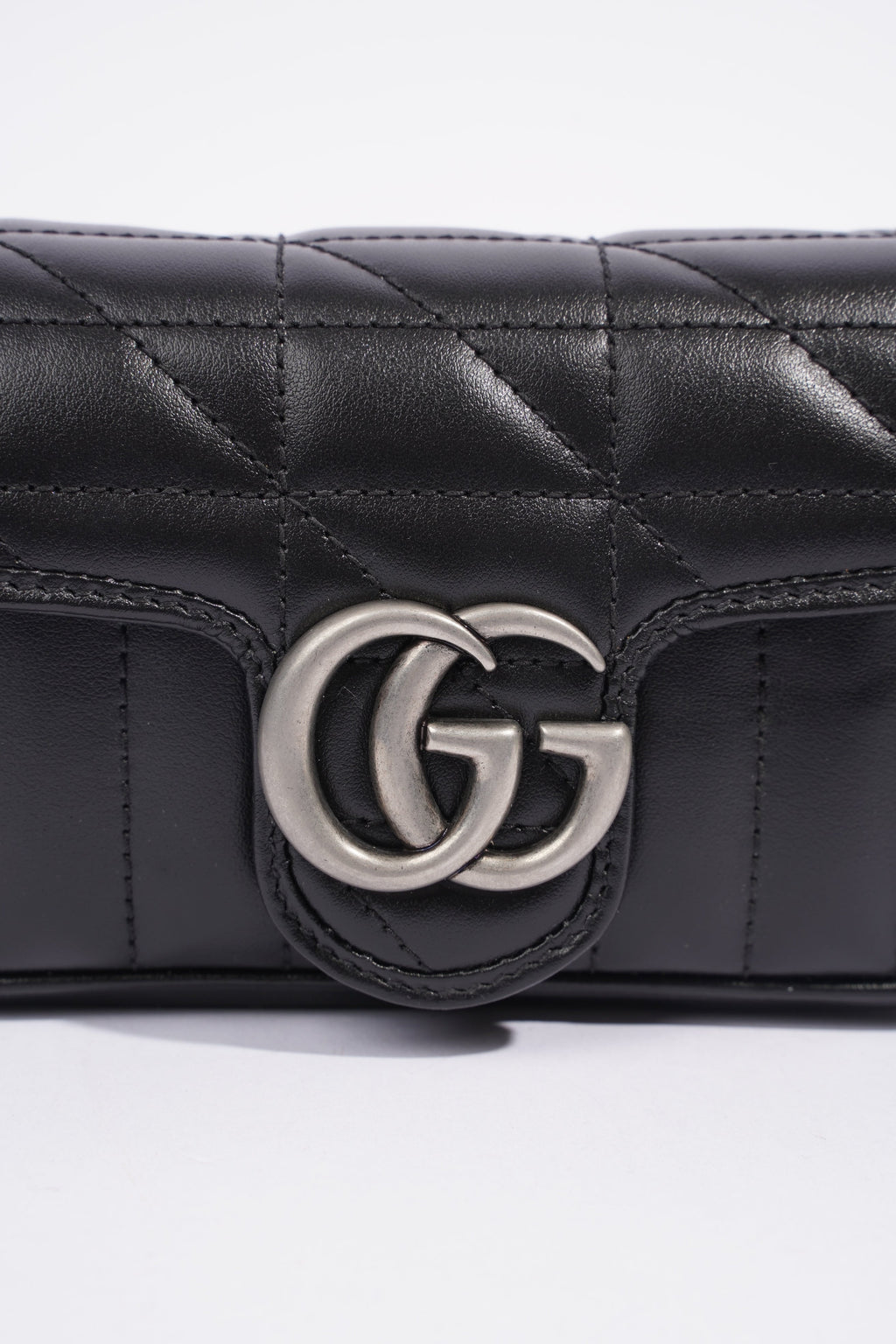 Gucci Marmont Flap Black Matelasse Leather Super Mini