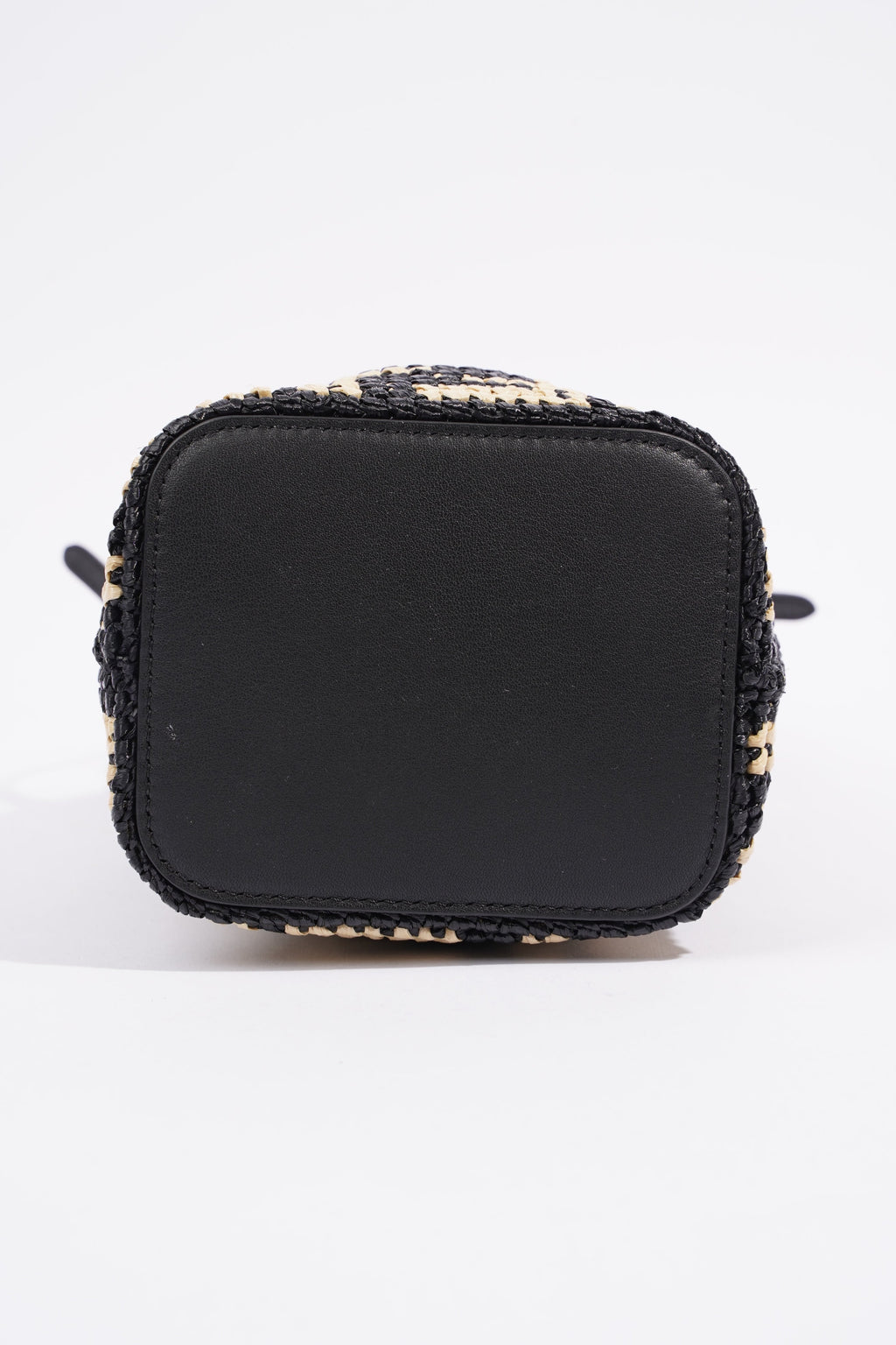 Fendi Mon Tresor Black / Beige Raffia