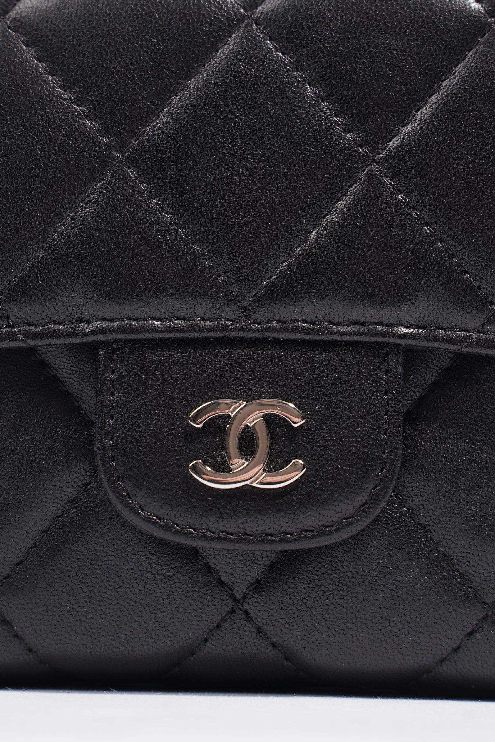 Chanel Classic Flap Wallet Black / Burgundy Lambskin Leather