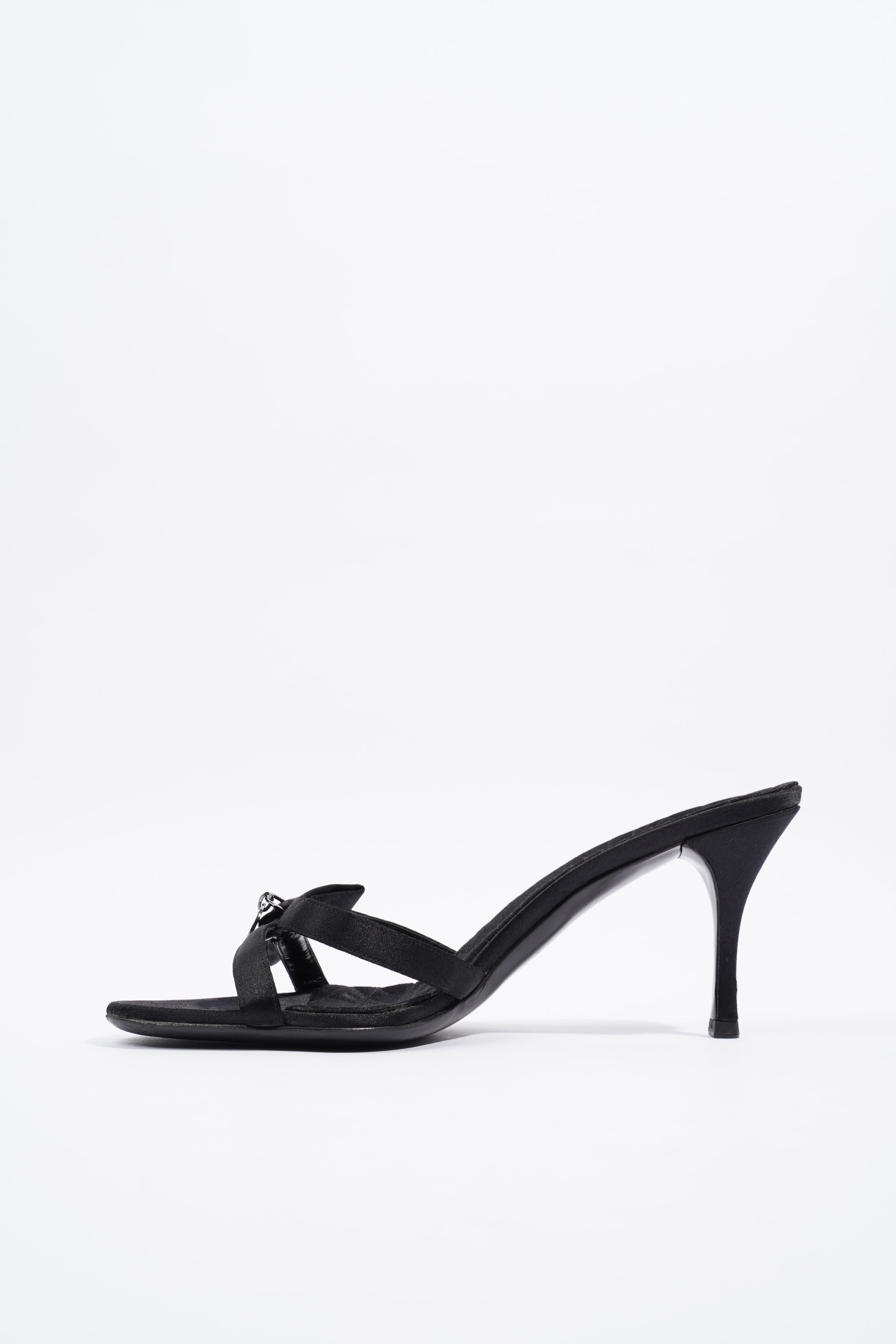 Gucci Velvet Strap Black Velvet EU 39 UK 6