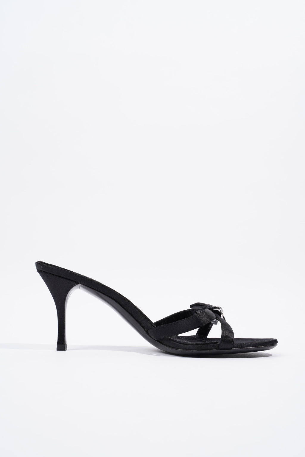 Gucci Velvet Strap Black Velvet EU 39 UK 6