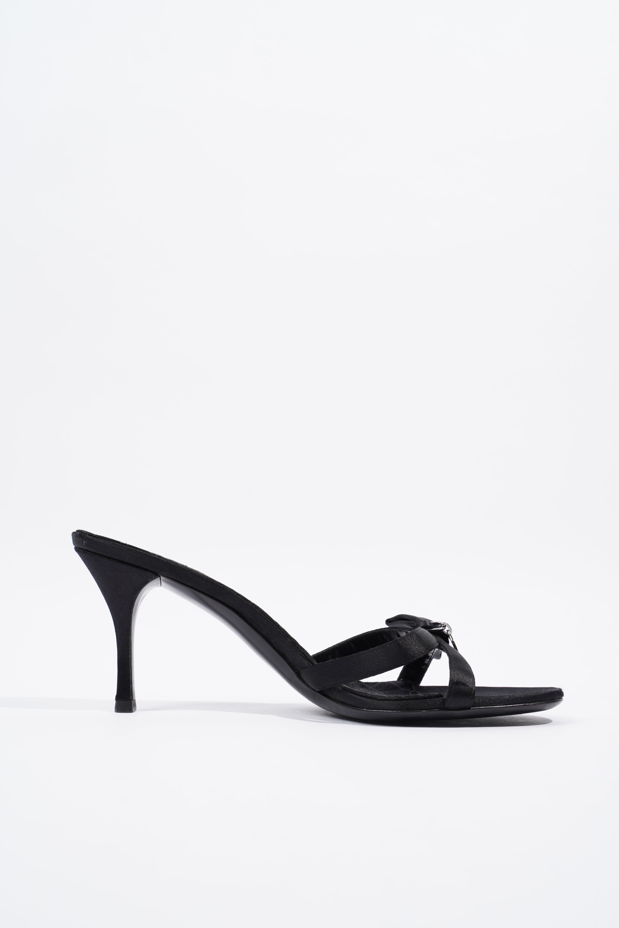 Gucci Velvet Strap Black Velvet EU 39 UK 6