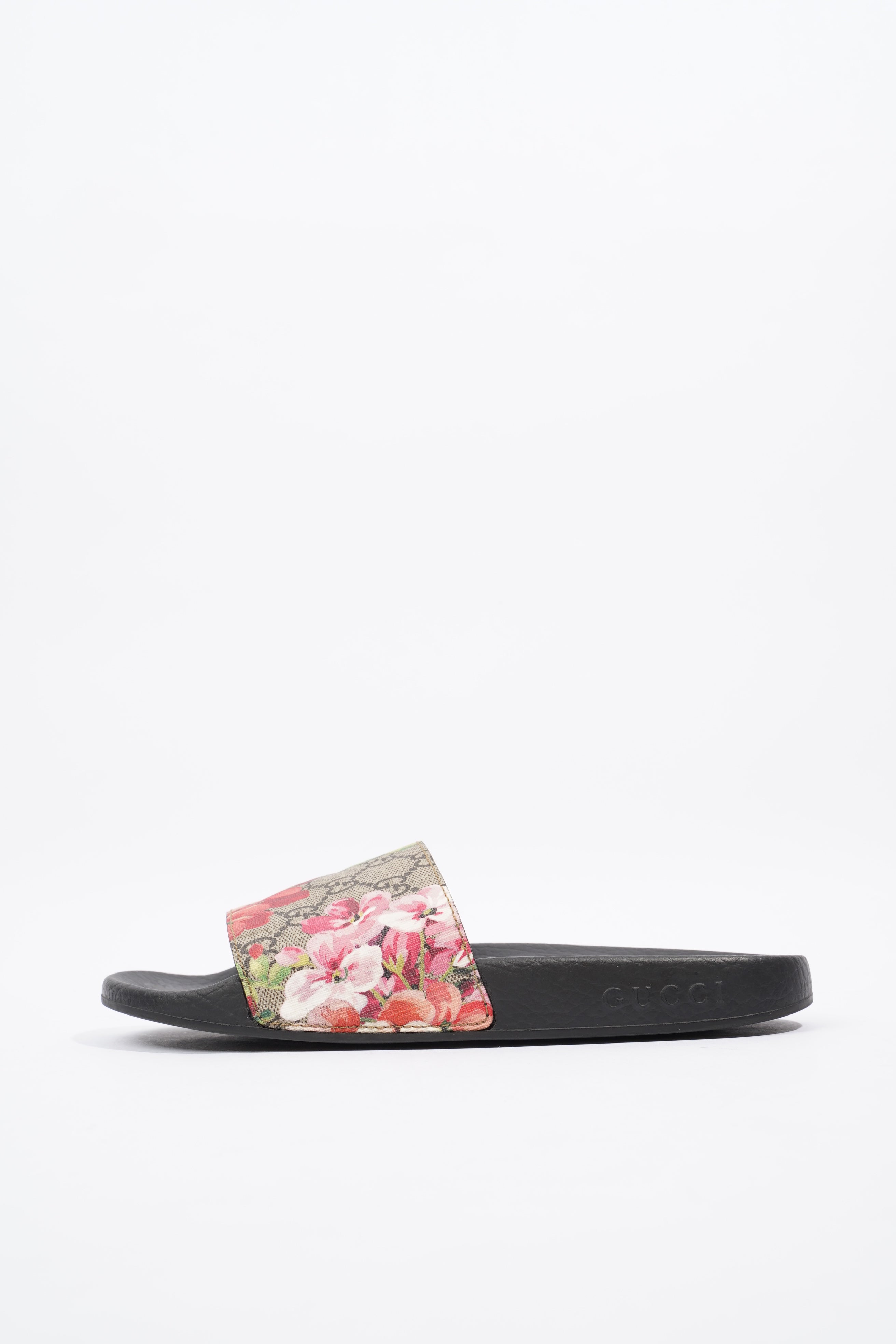 Gucci GG Blooms Supreme Floral Floral / Black Canvas EU 38 UK 5