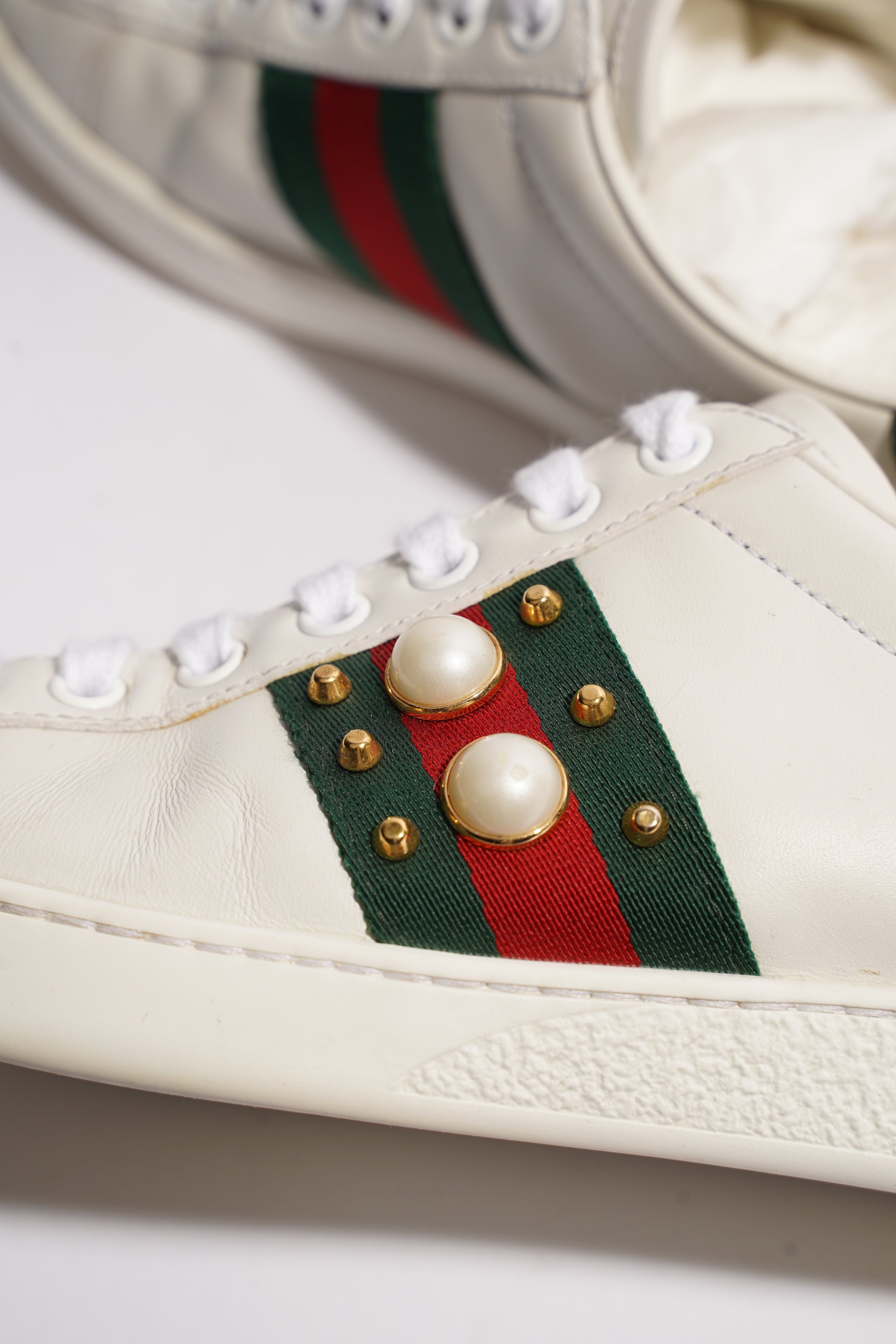 Gucci Ace Pearl And Spike White / Red / Green Leather EU 36 UK 3