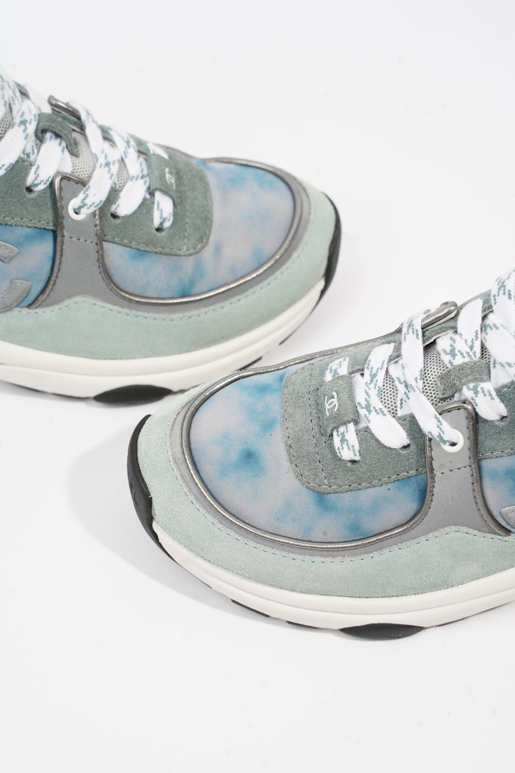 Chanel CC Runner Grey / Blue Tie Dye Suede EU 35 UK 2