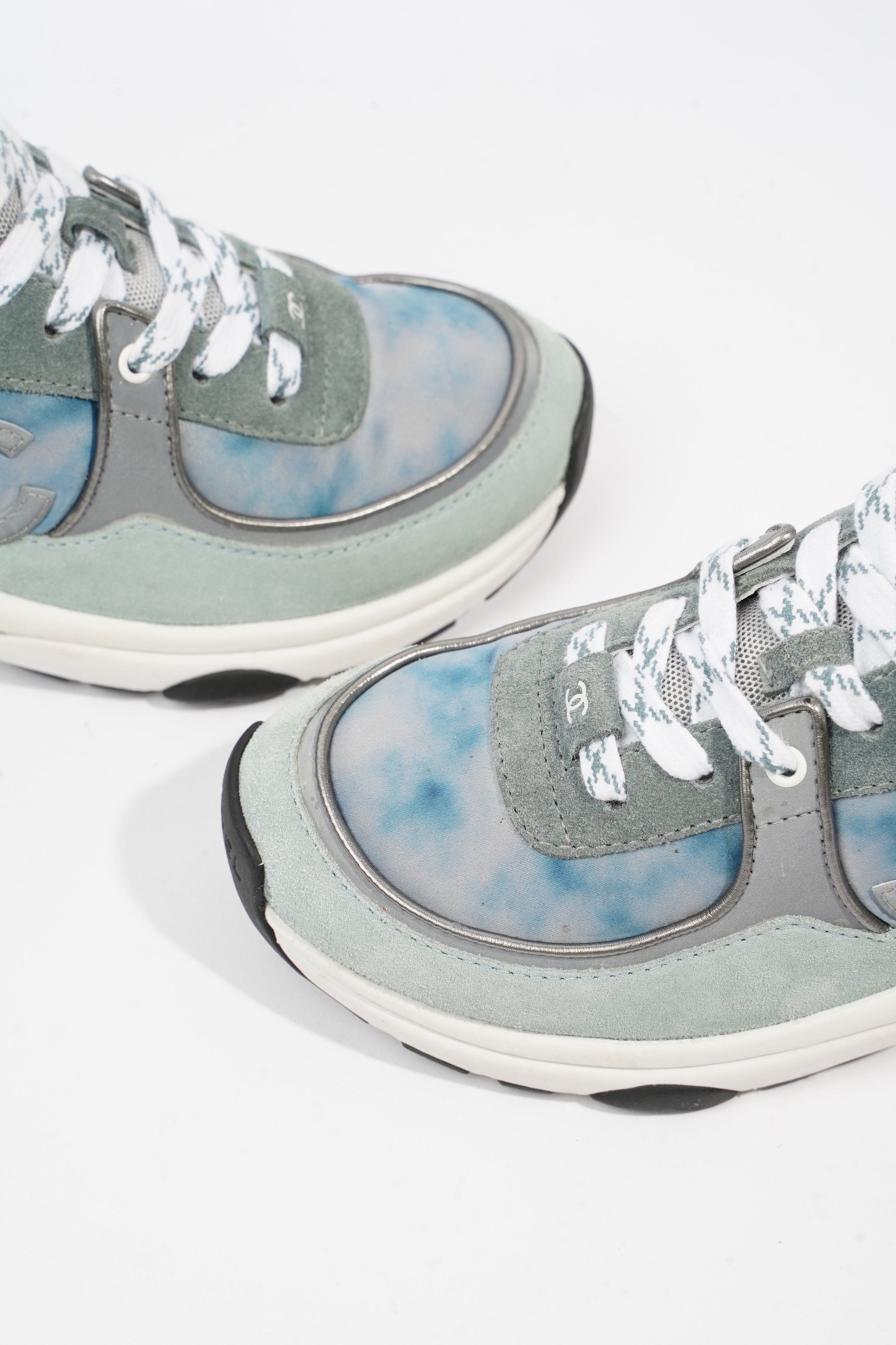 Chanel CC Runner Grey / Blue Tie Dye Suede EU 35 UK 2