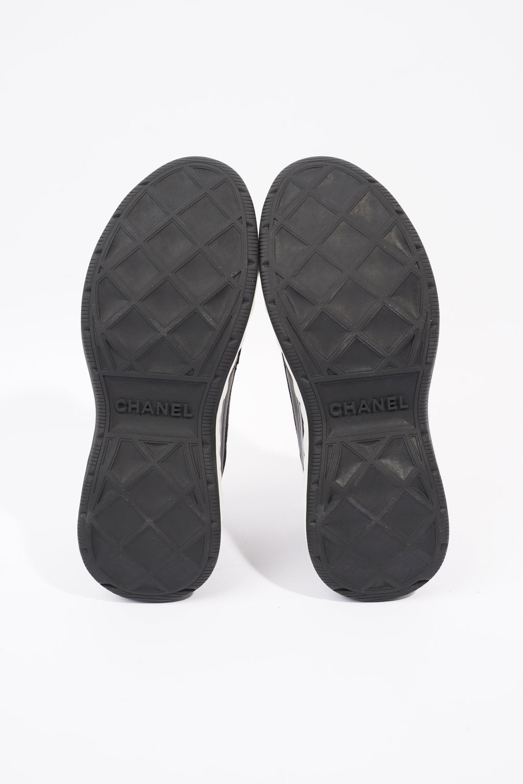 Chanel CC Runners Black / White Nylon EU 36 UK 3