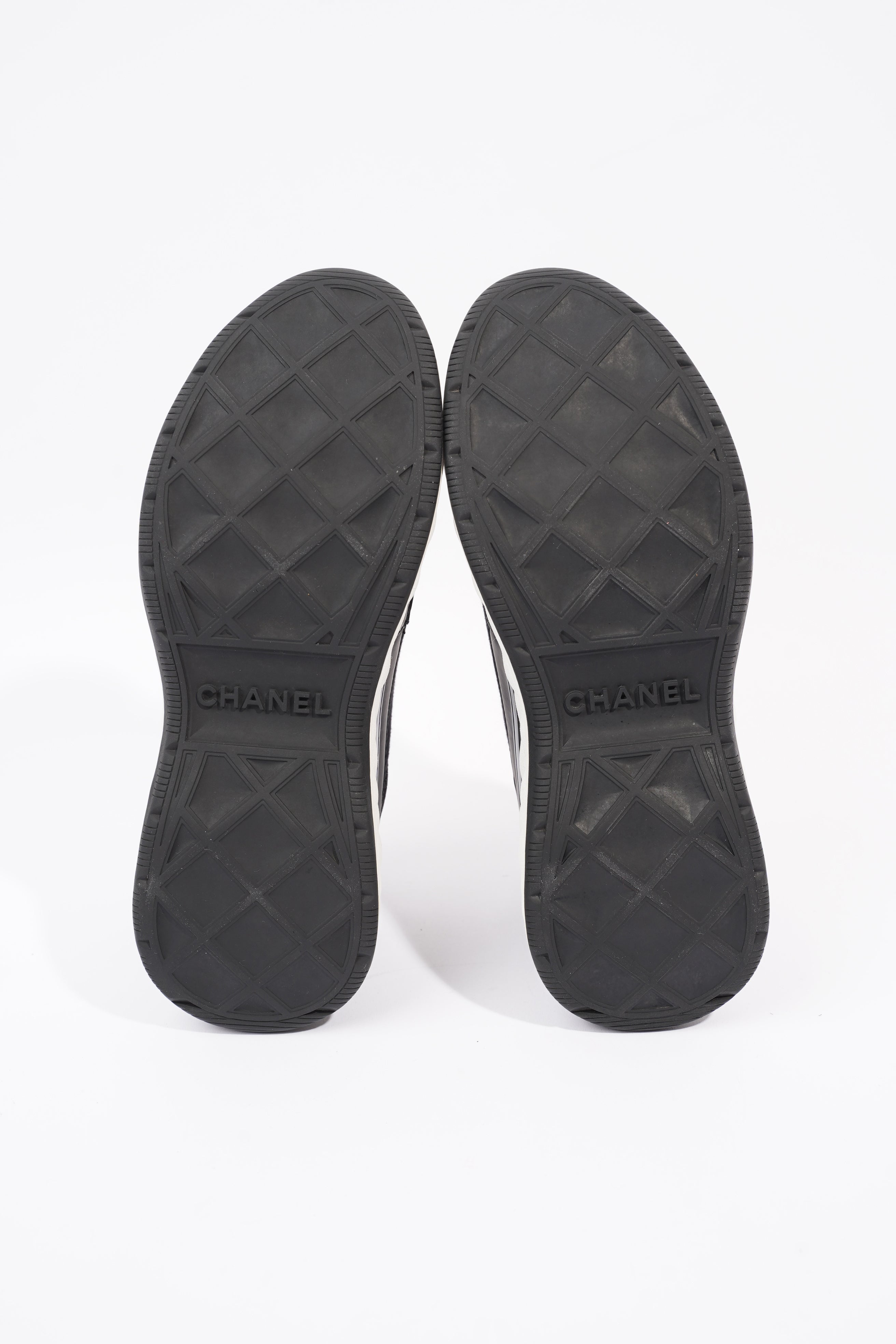 Chanel CC Runners Black / White Nylon EU 36 UK 3