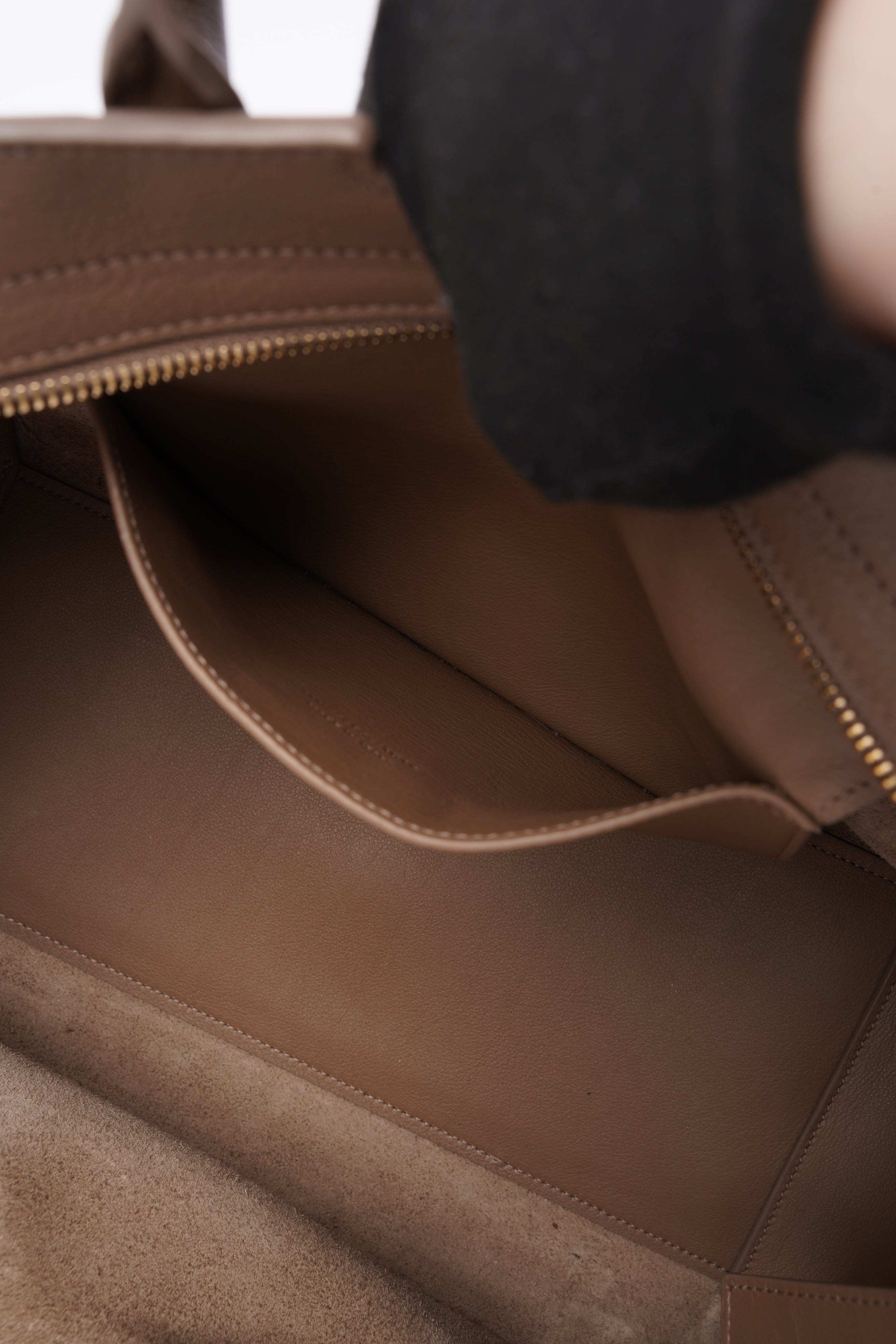 Saint Laurent Downtown Cabas Beige Calfskin Leather