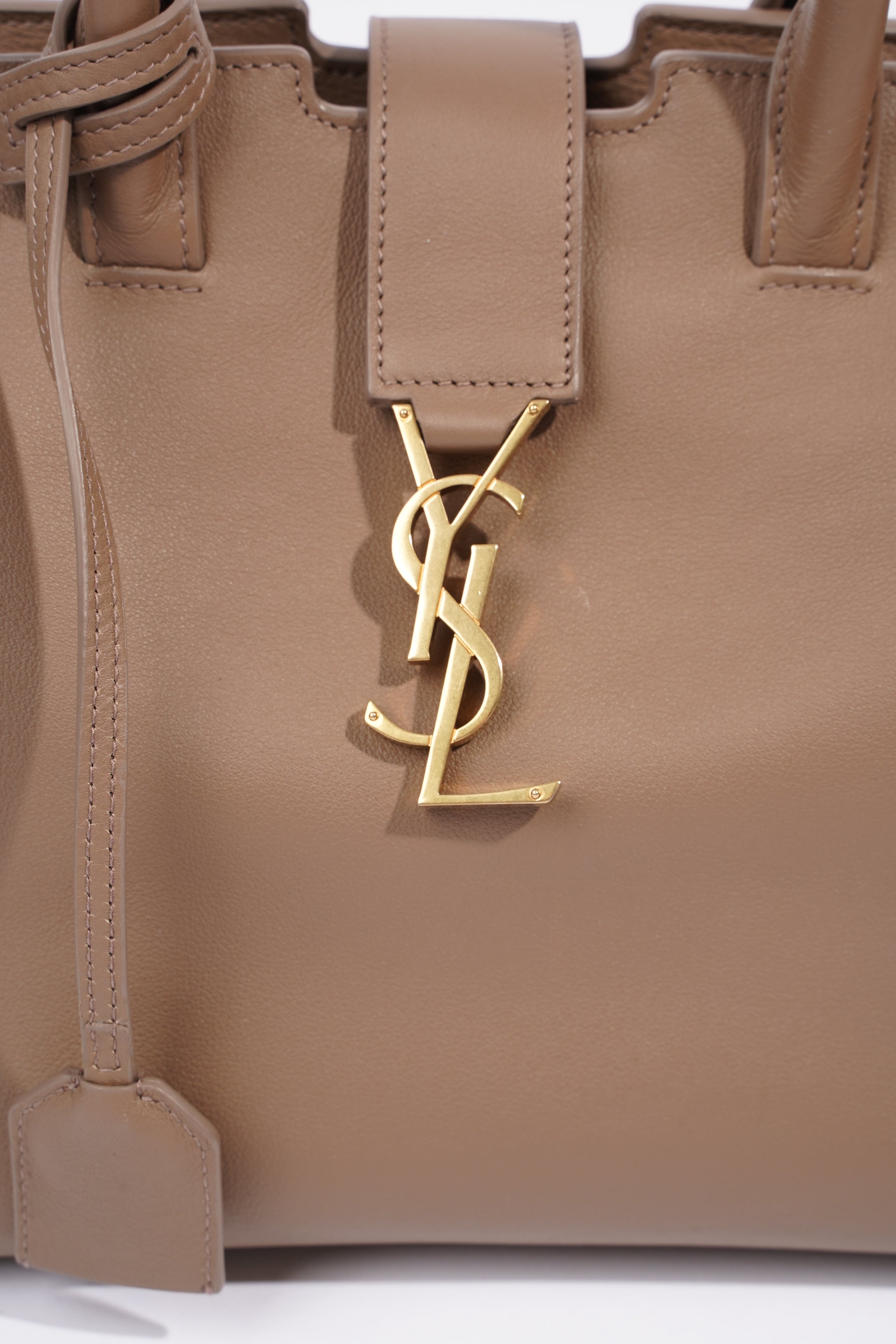 Saint Laurent Downtown Cabas Beige Calfskin Leather